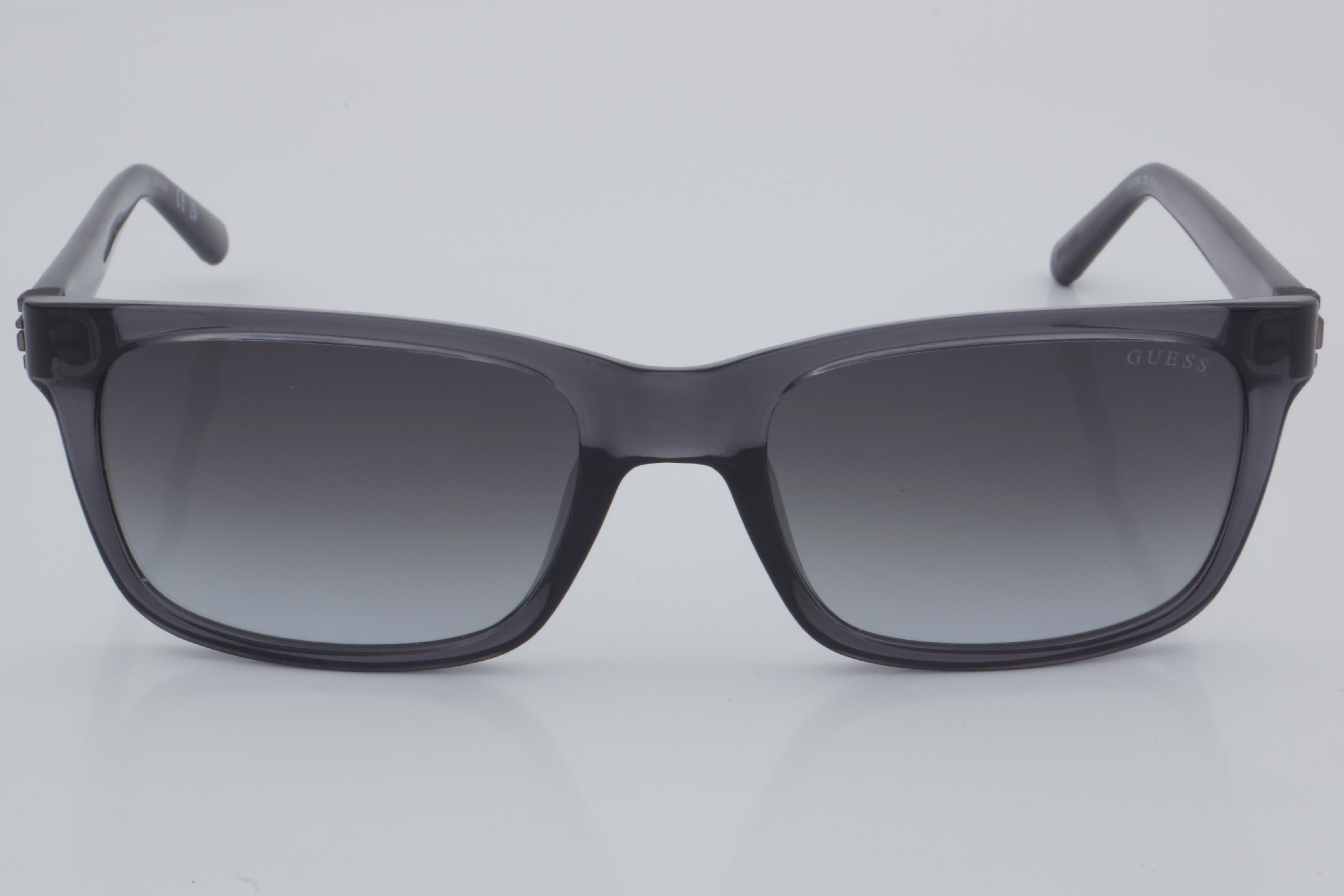 GUESS GÜNEŞ GU 00066 20B 55 - 01 Güneş Gözlüğü