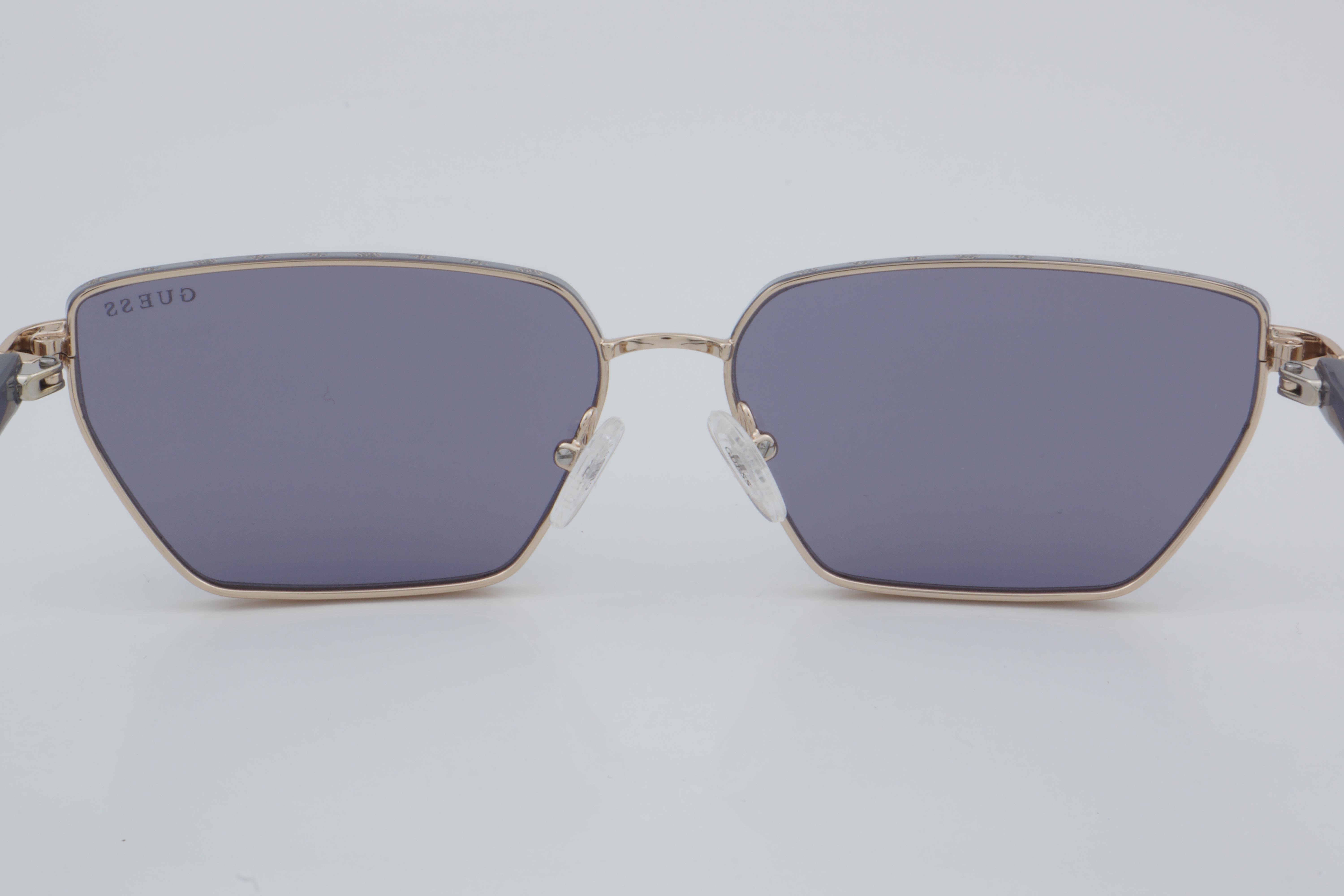 GUESS GÜNEŞ GU 00106 32A 59 - 01 Güneş Gözlüğü