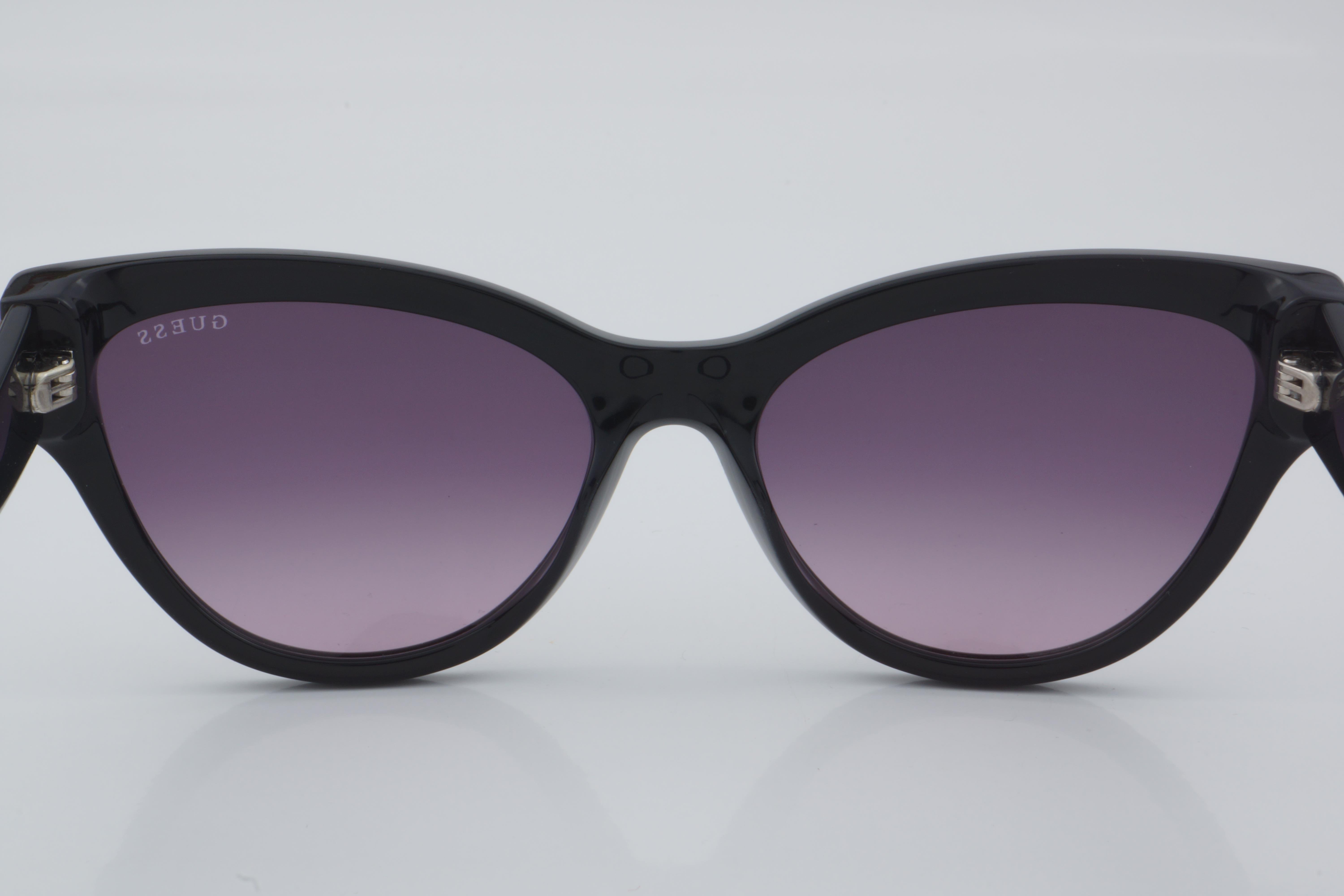 GUESS GÜNEŞ GU 00112 01B 56 - 01 Güneş Gözlüğü