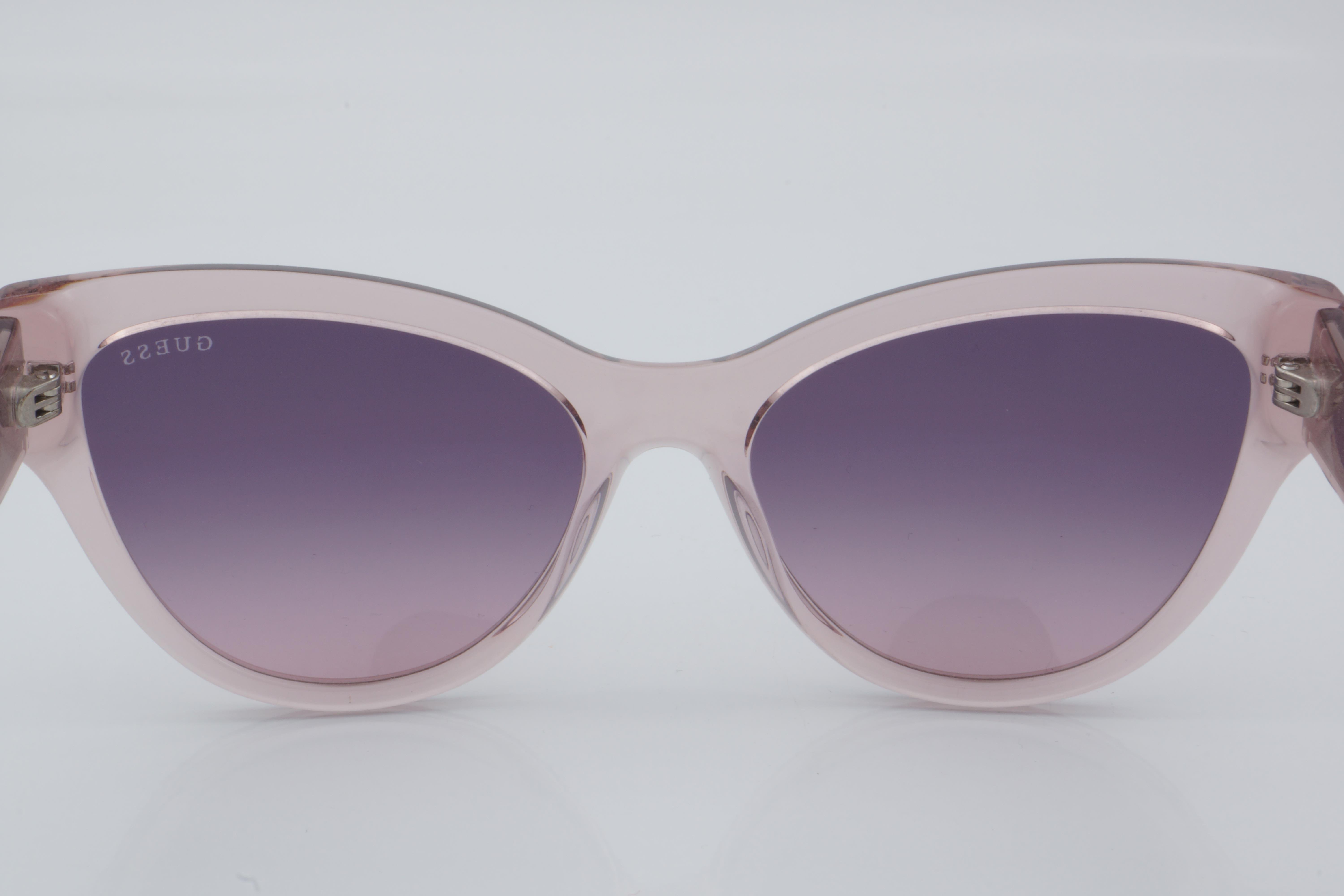 GUESS GÜNEŞ GU 00112 57Z 56 - 01 Güneş Gözlüğü