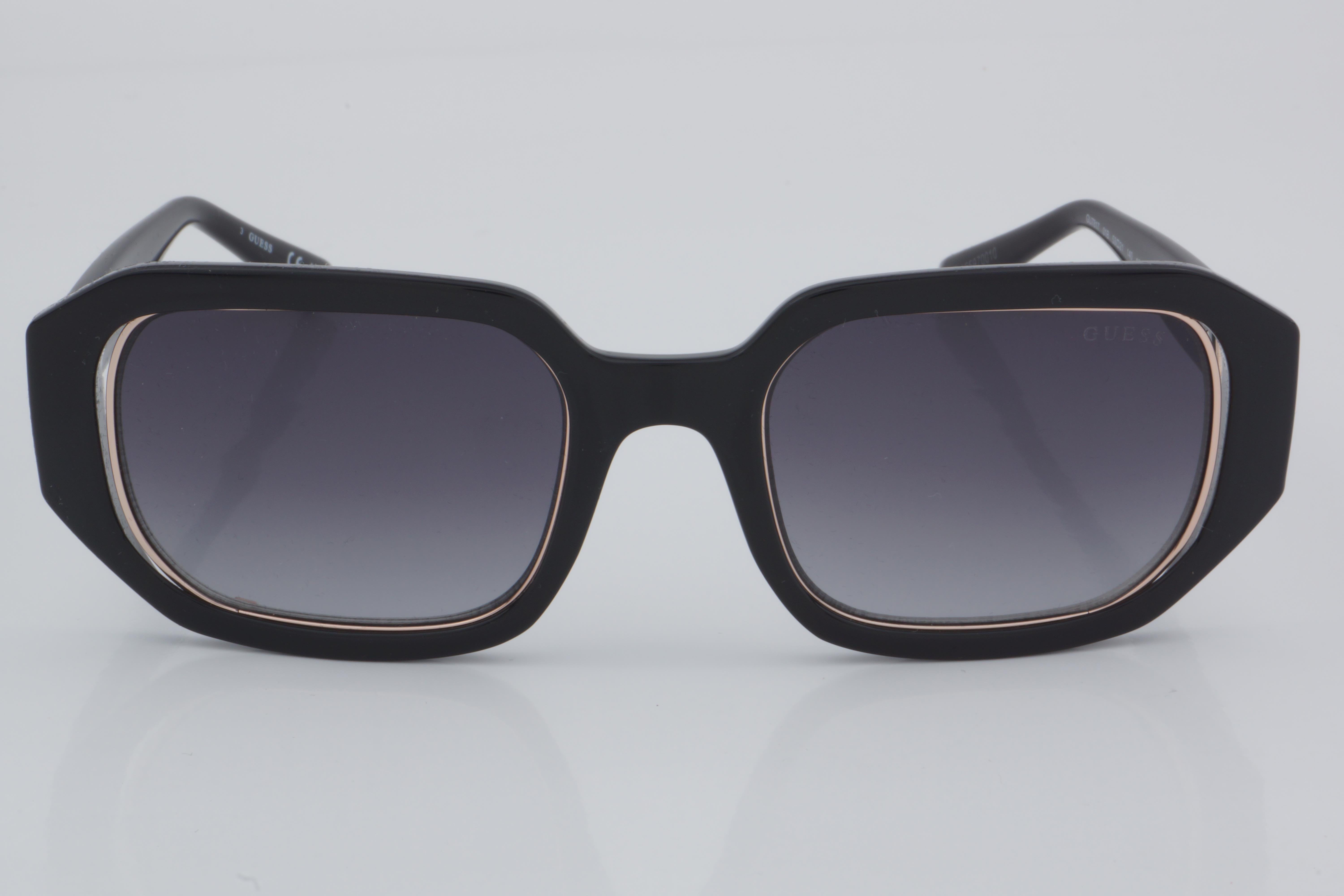 GUESS GÜNEŞ GU 7817 01B 53 - 01 Güneş Gözlüğü