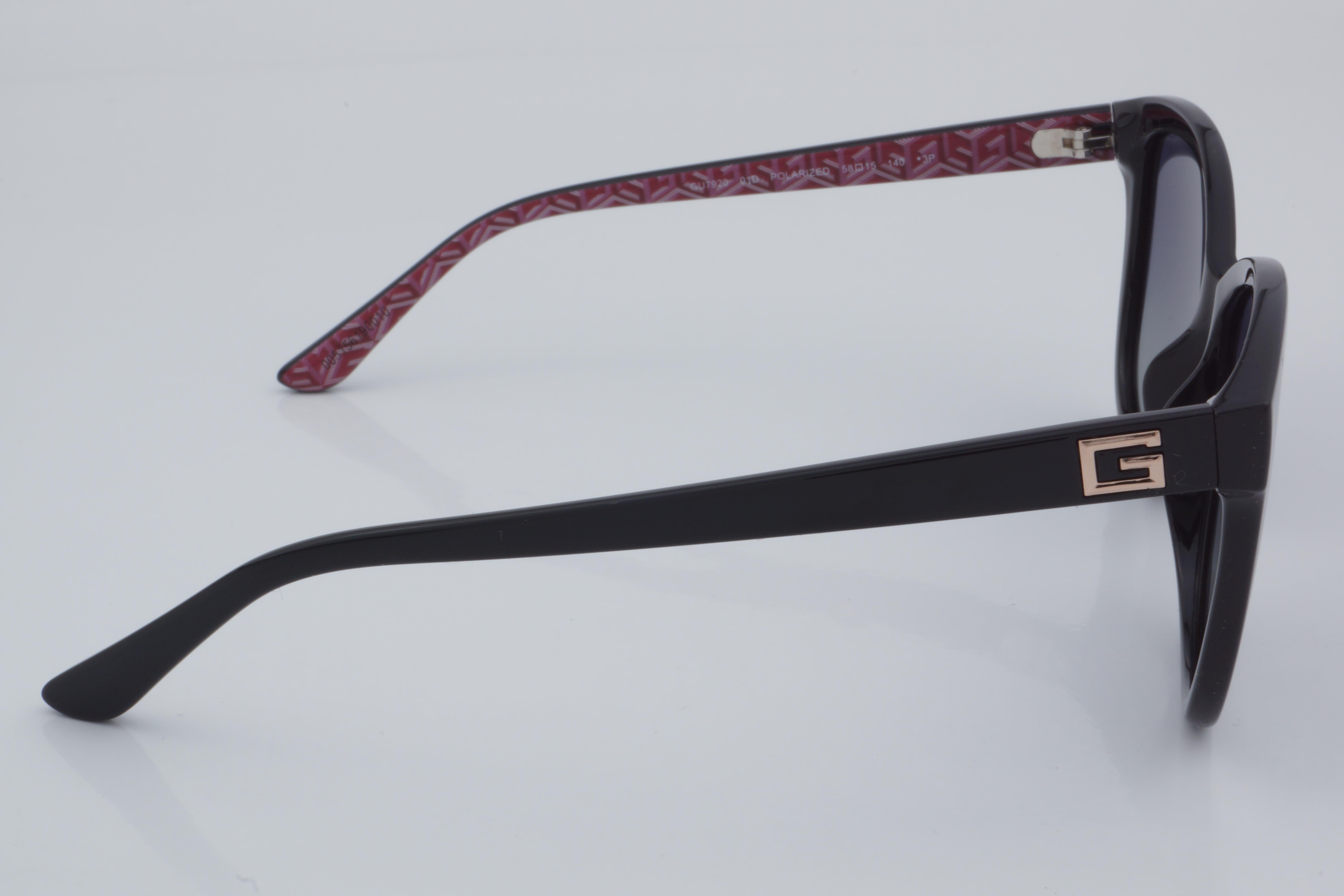 GUESS GÜNEŞ GU 7920 01D 58 - 01 Güneş Gözlüğü