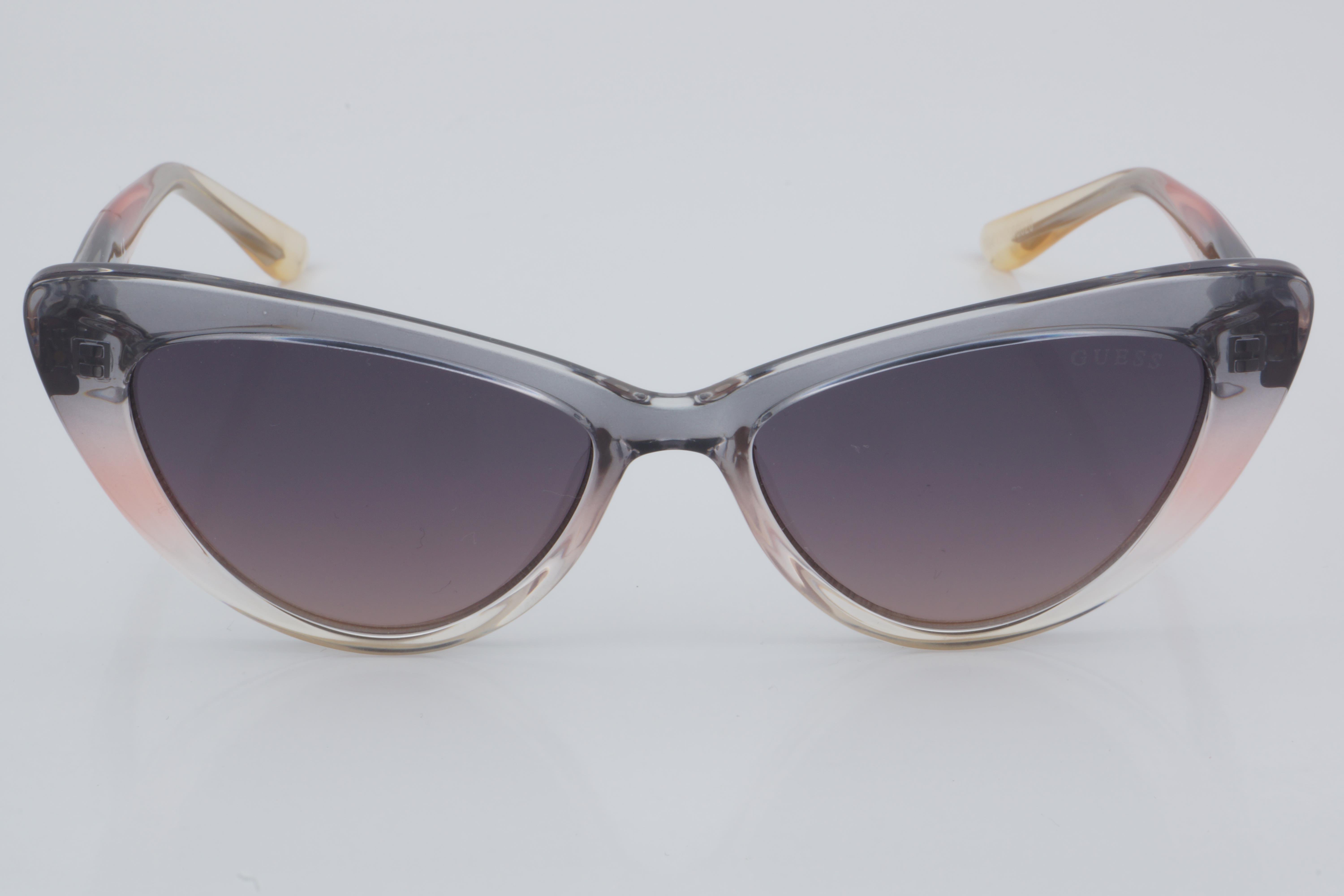 GUESS GÜNEŞ GU 9216 20B 49 - 01 Güneş Gözlüğü