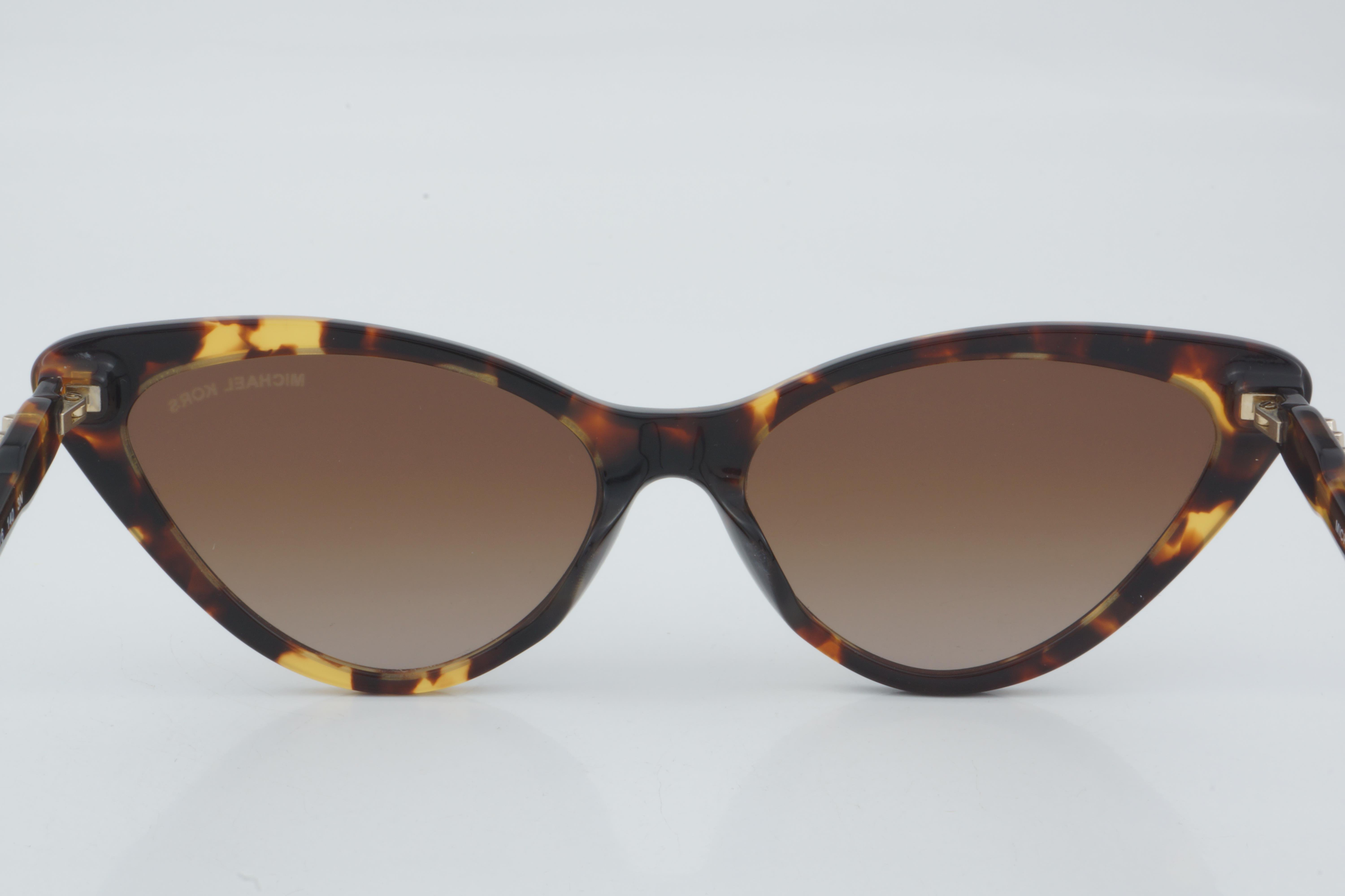 Michael Kors MK 2195U 300613 56 - 01 Güneş Gözlüğü
