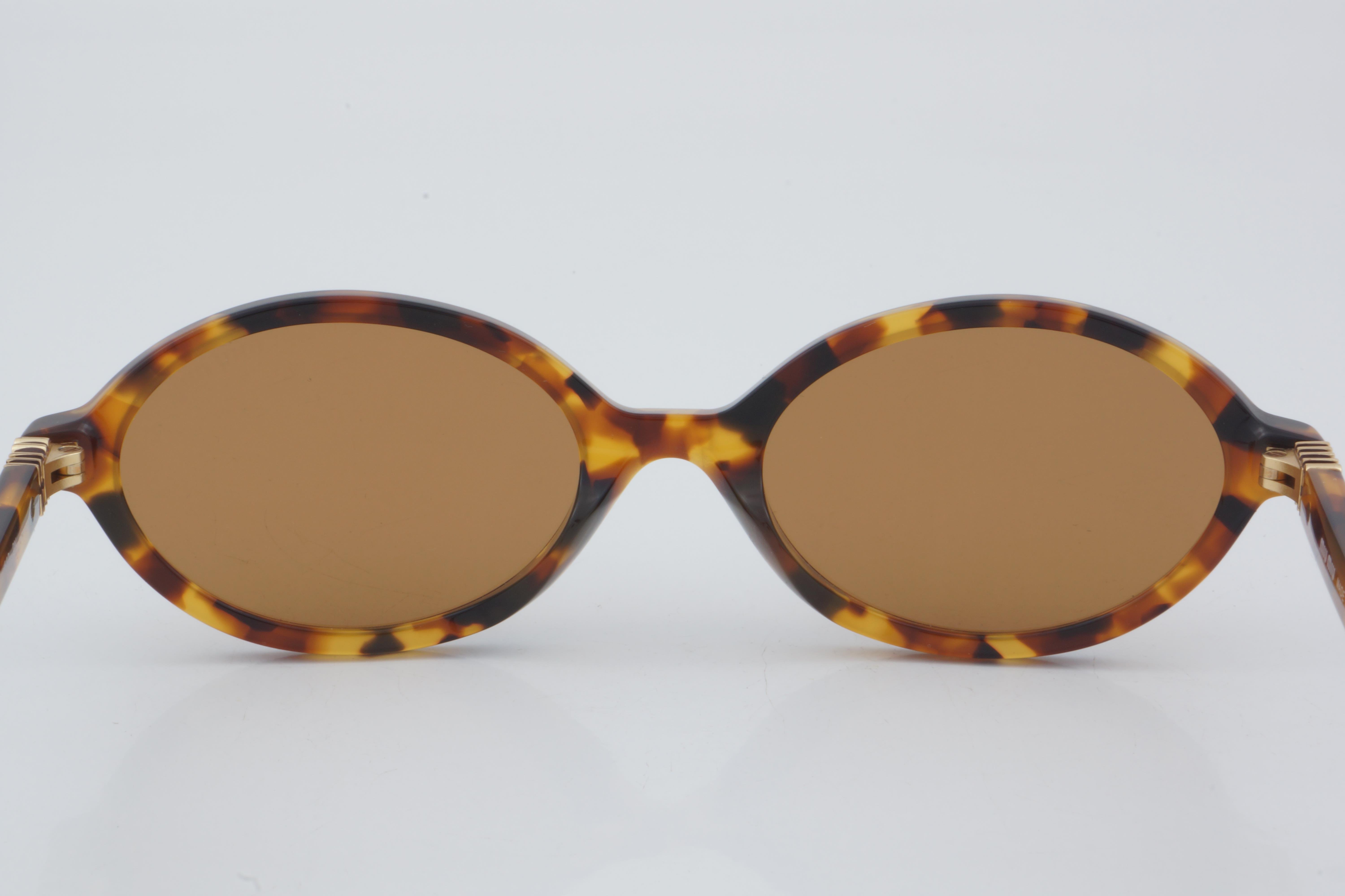 Miu Miu SMU 04Z 19P-2Z1 50 - 01 Güneş Gözlüğü