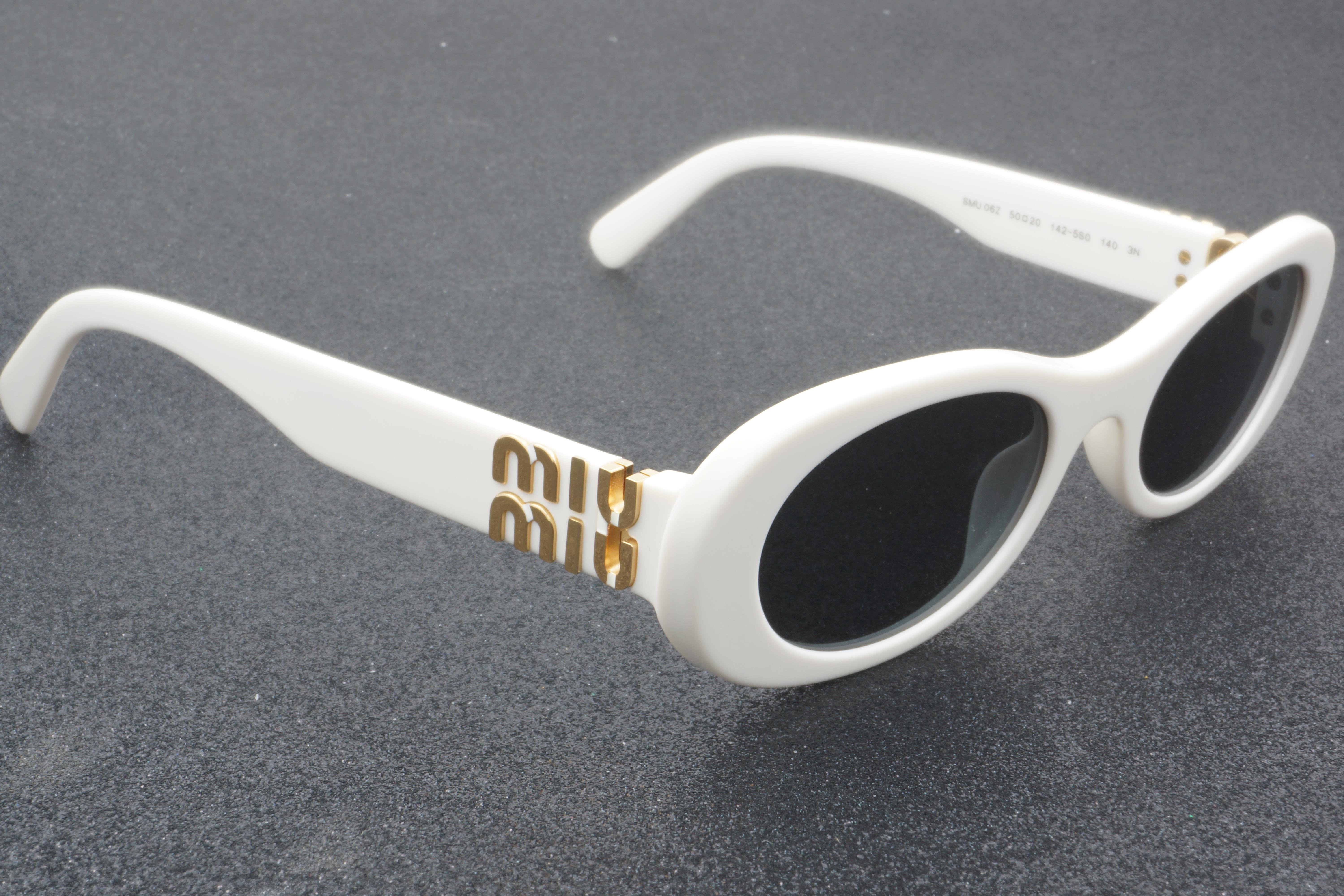 Miu Miu SMU 06Z 142-5S0 50 - 01 Güneş Gözlüğü