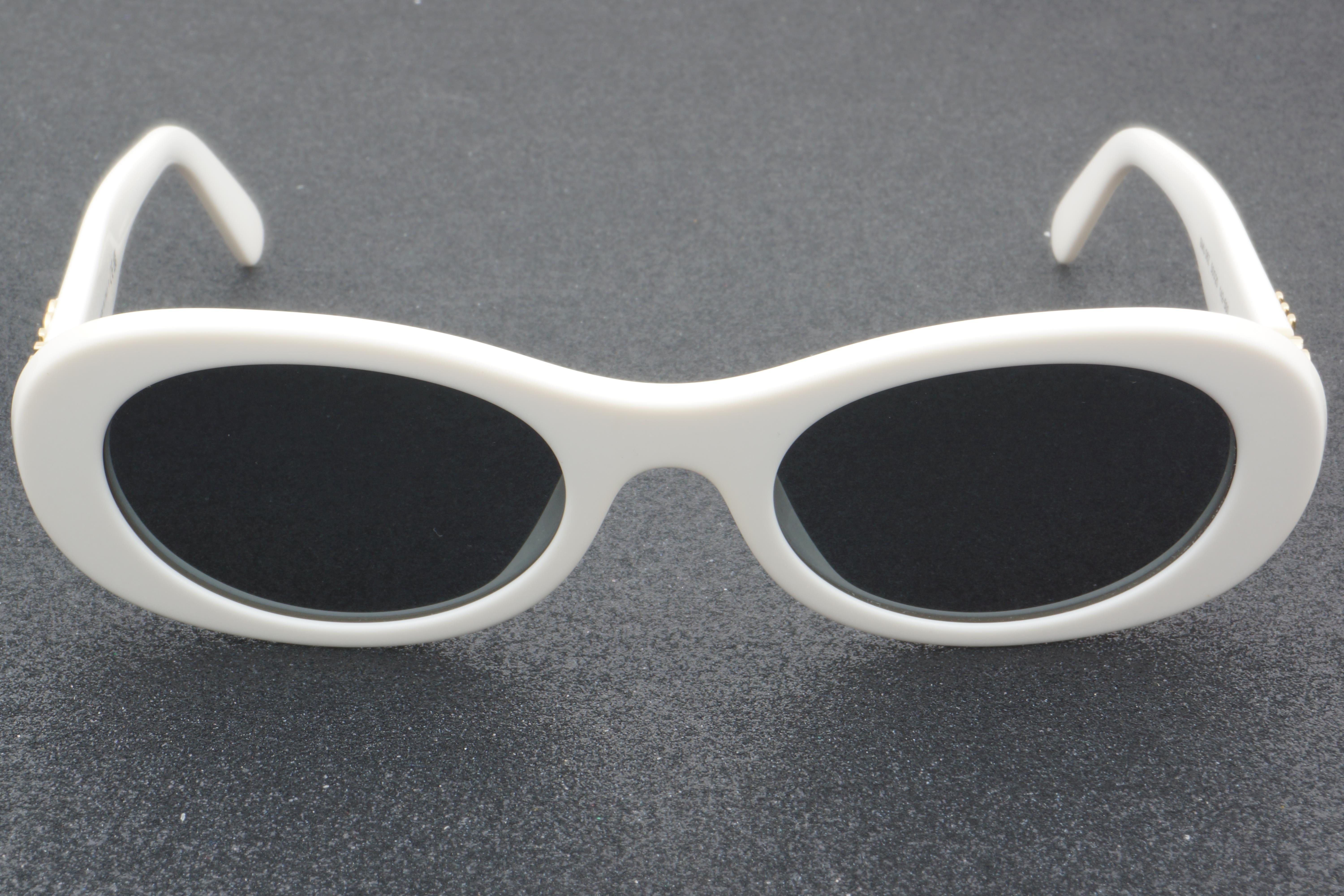 Miu Miu SMU 06Z 142-5S0 50 - 01 Güneş Gözlüğü