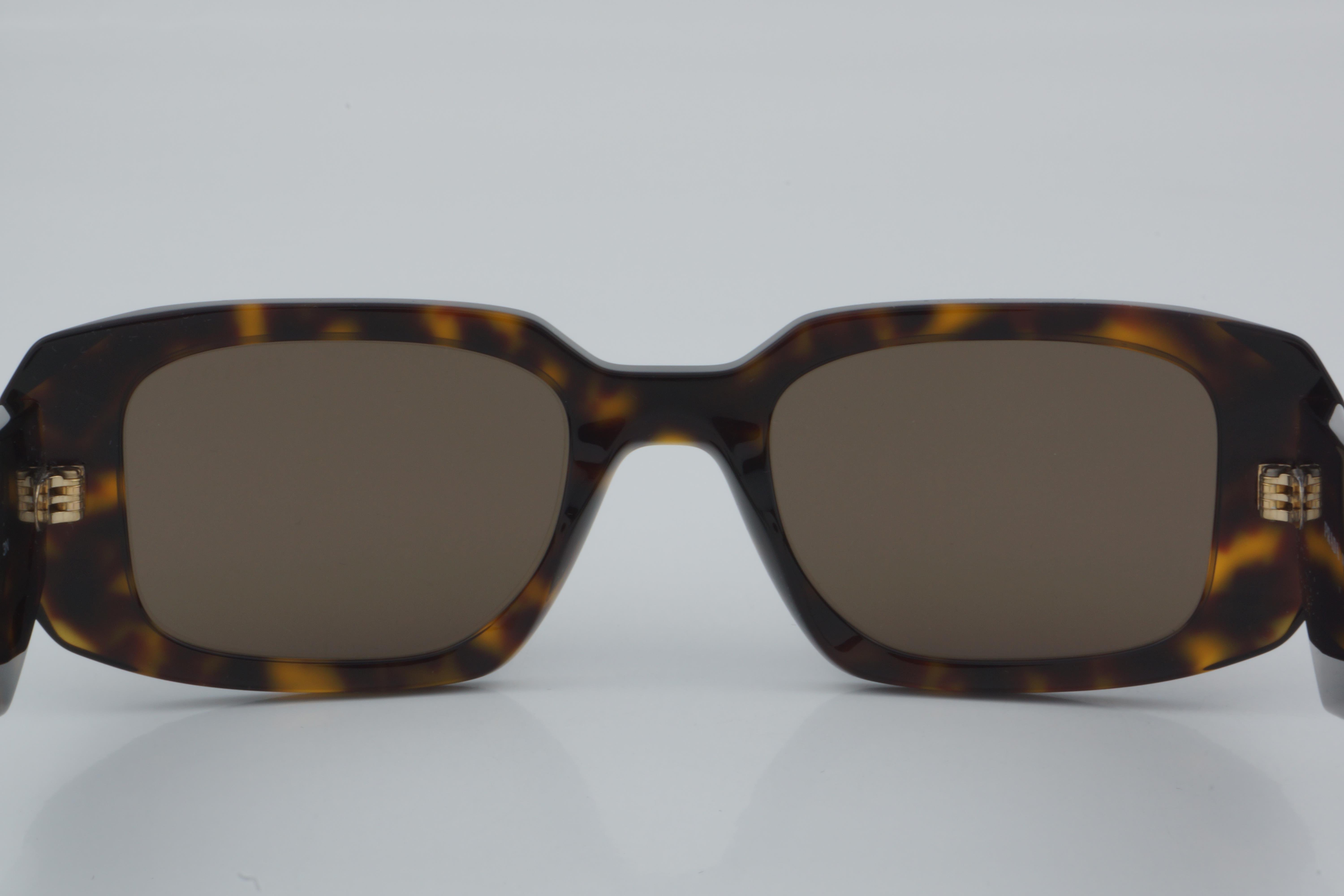 PRADA GÜNEŞ SPR 17W 2AU-8C1 49 - 01 Güneş Gözlüğü