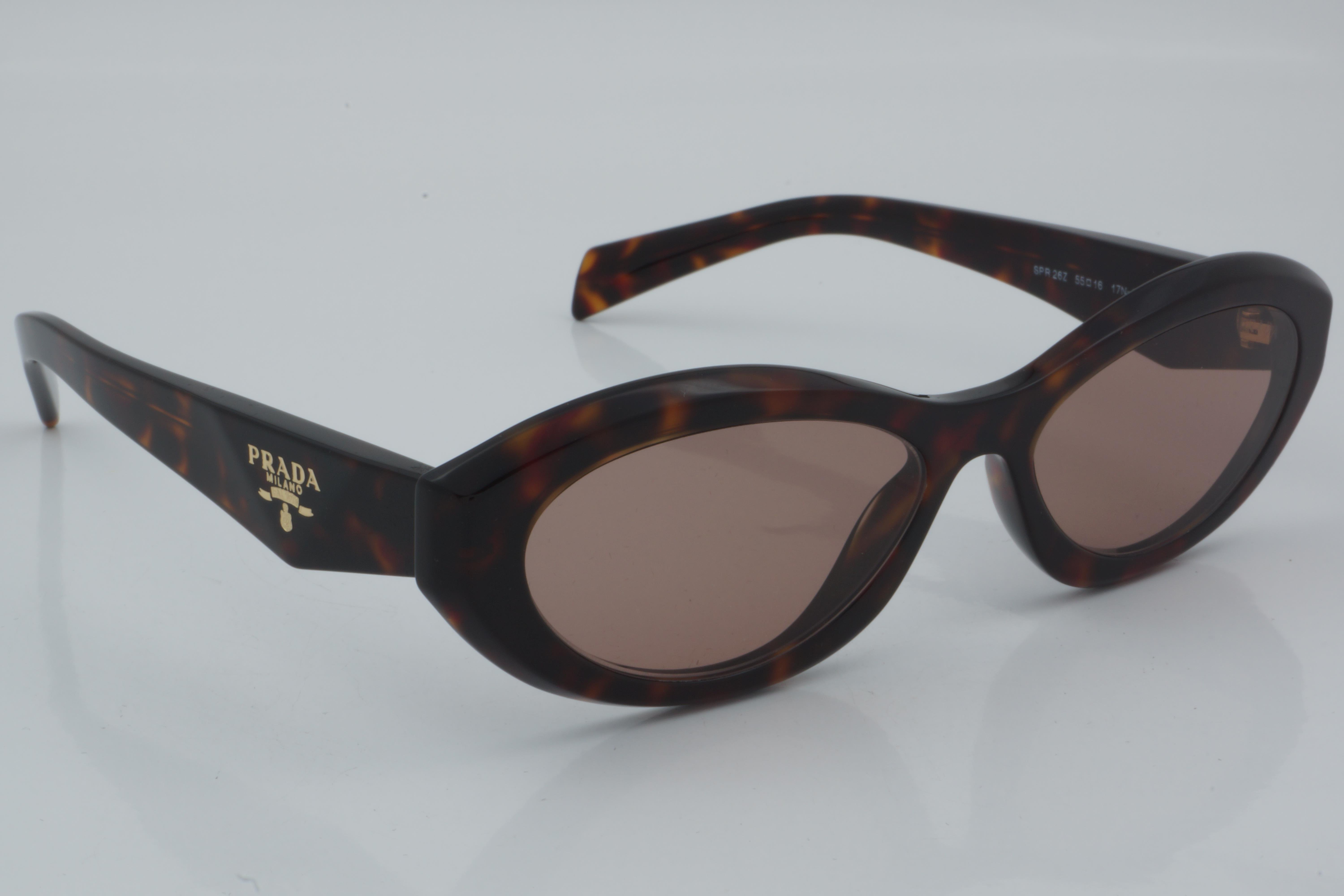 Prada SPR 26Z 17N-60B 55 - 01 Güneş Gözlüğü