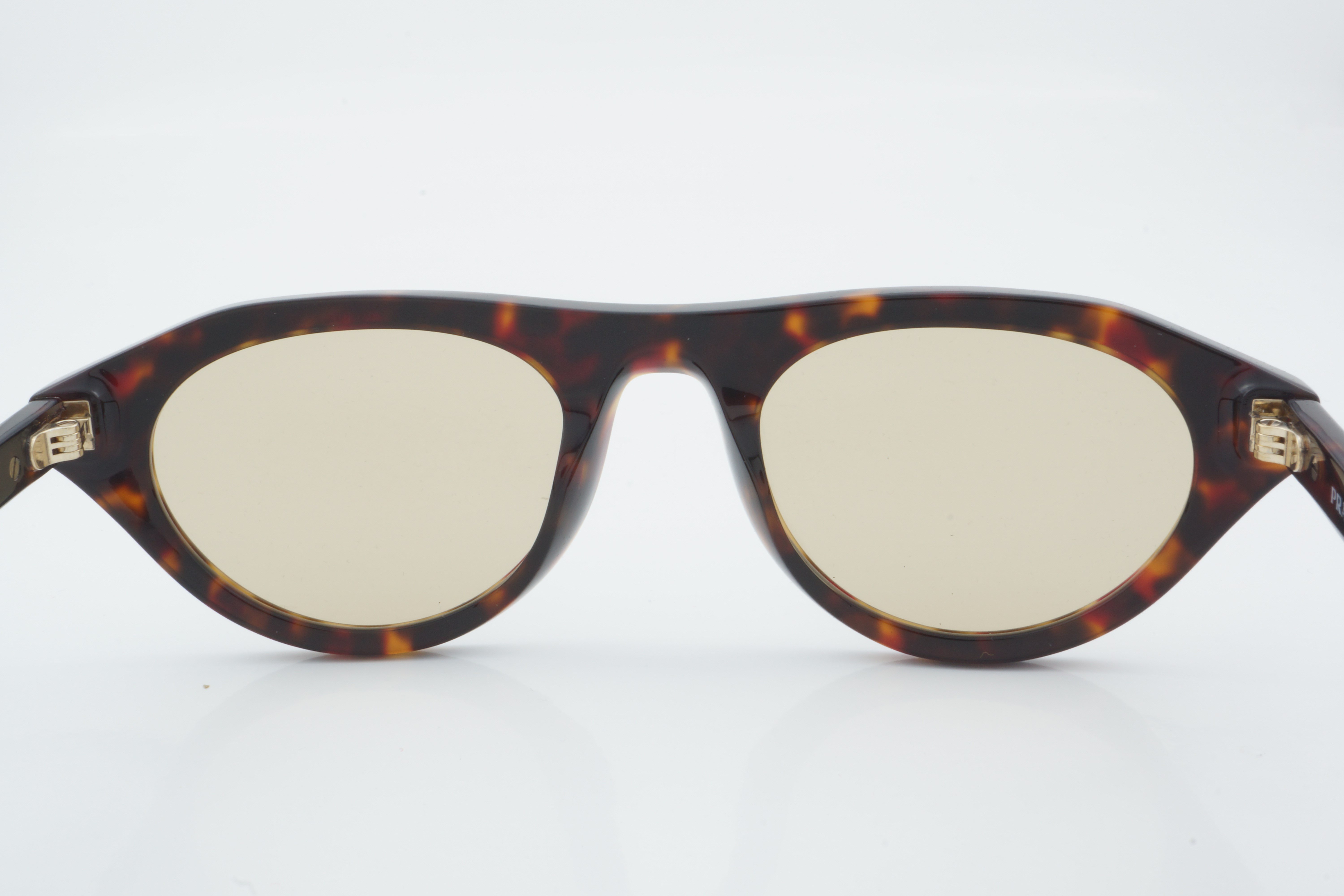 Prada SPR B15 17N-70R 51 - 01 Güneş Gözlüğü
