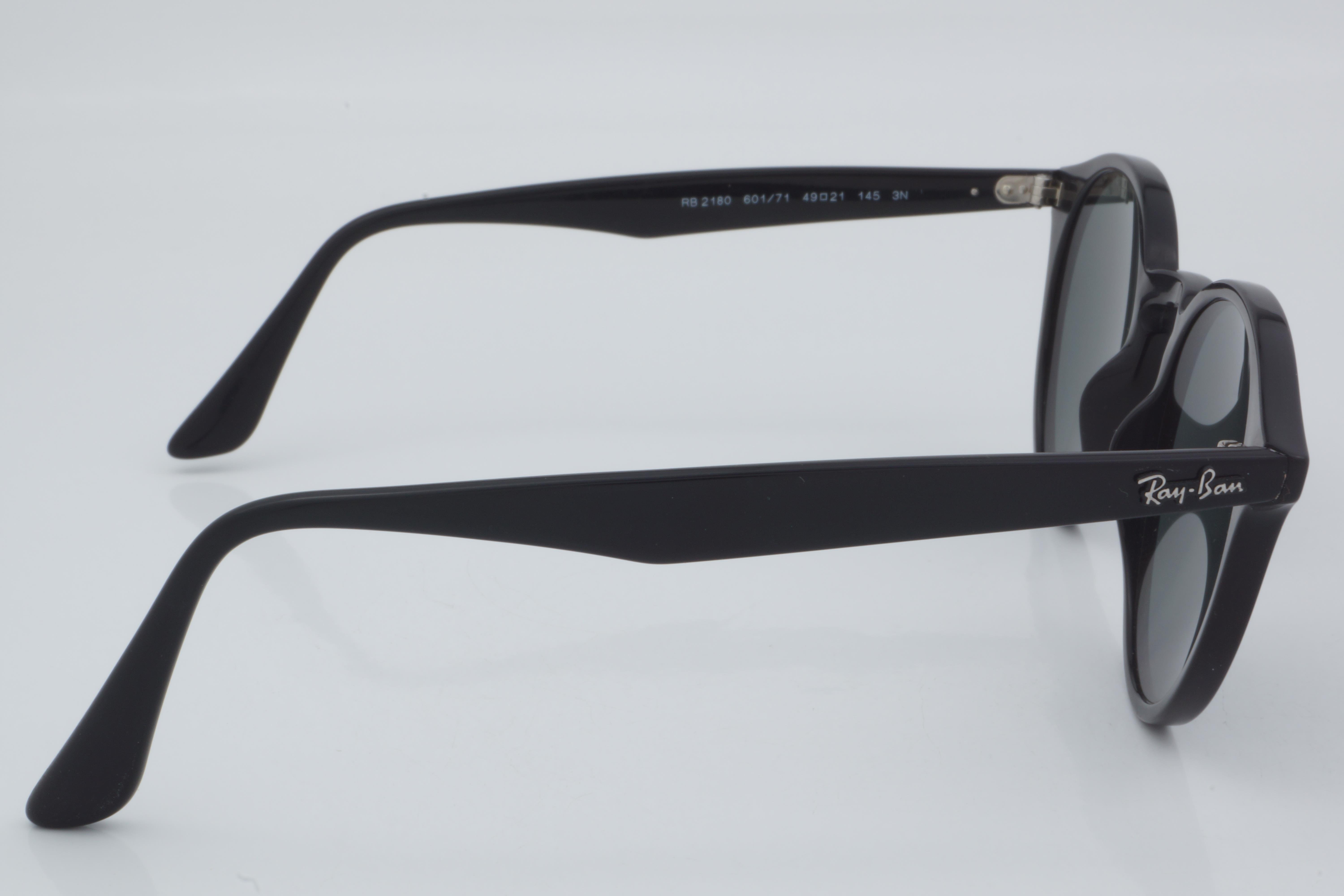 Ray-Ban RB 2180 601/71 49 - 01 Güneş Gözlüğü