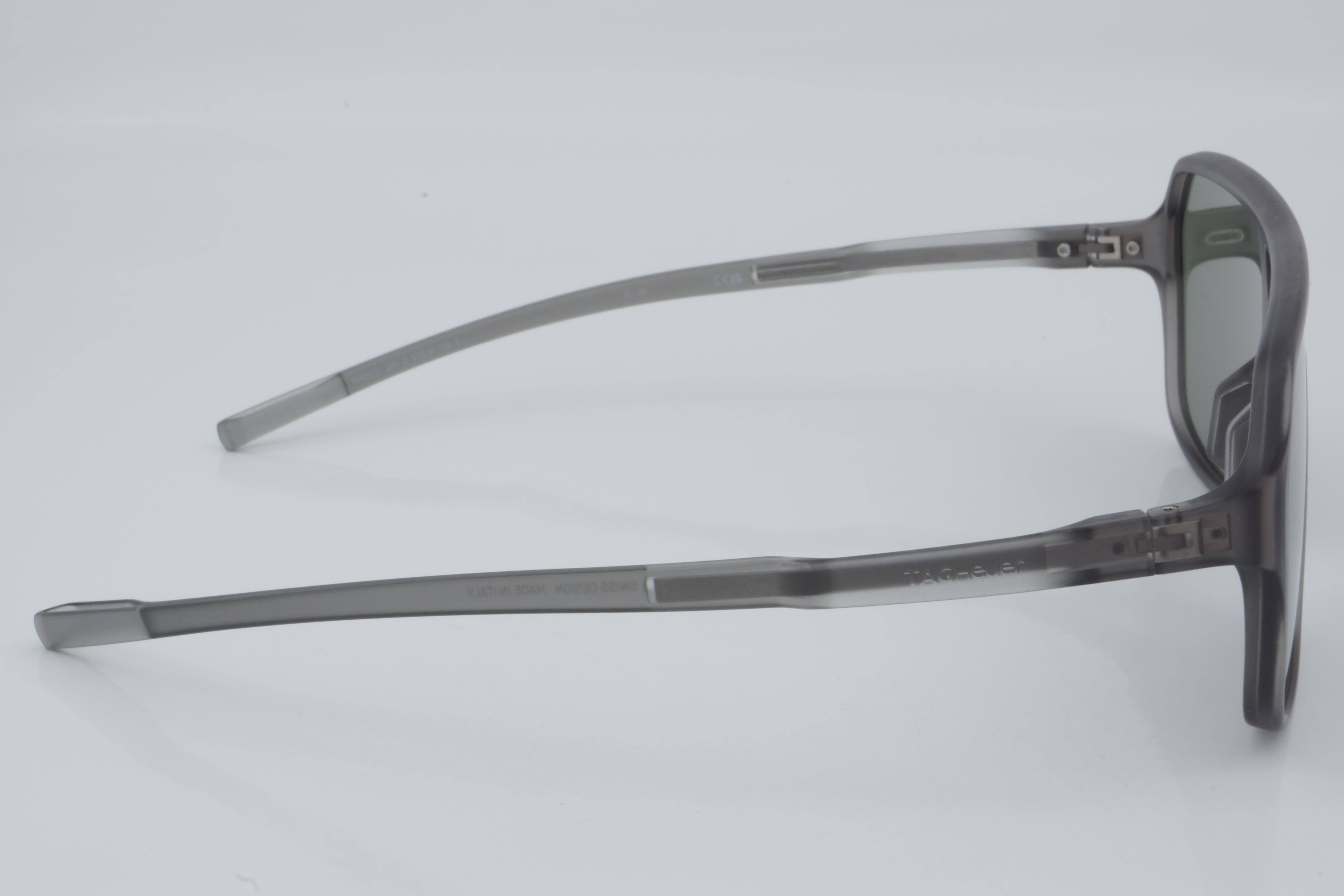 Tag Heuer TH 40011I 20N 132 - 01 Güneş Gözlüğü