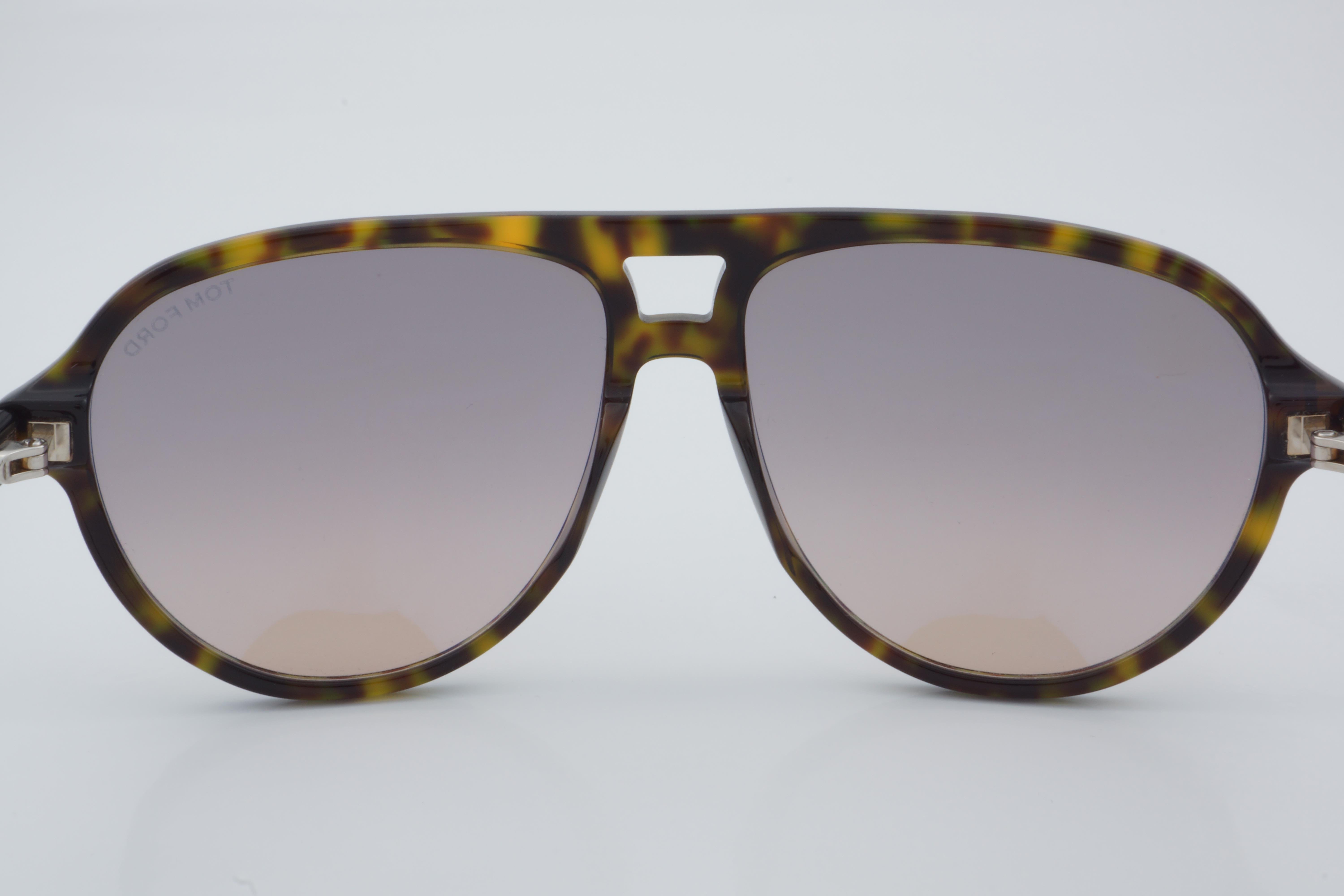 TOM FORD GÜNEŞ TF 0932 52F 59 - 01 Güneş Gözlüğü