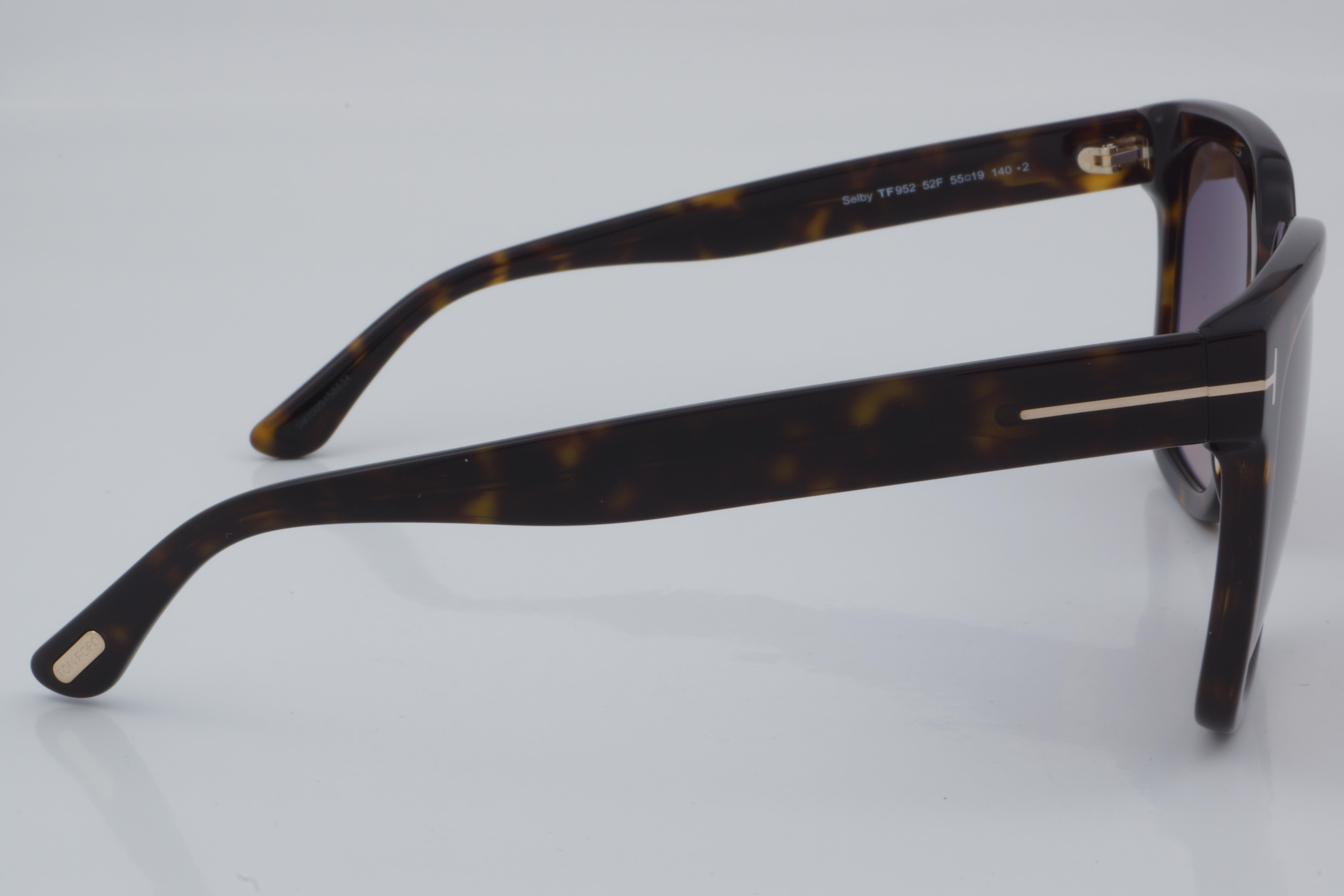TOM FORD GÜNEŞ TF 952 52F 55 - 01 Güneş Gözlüğü