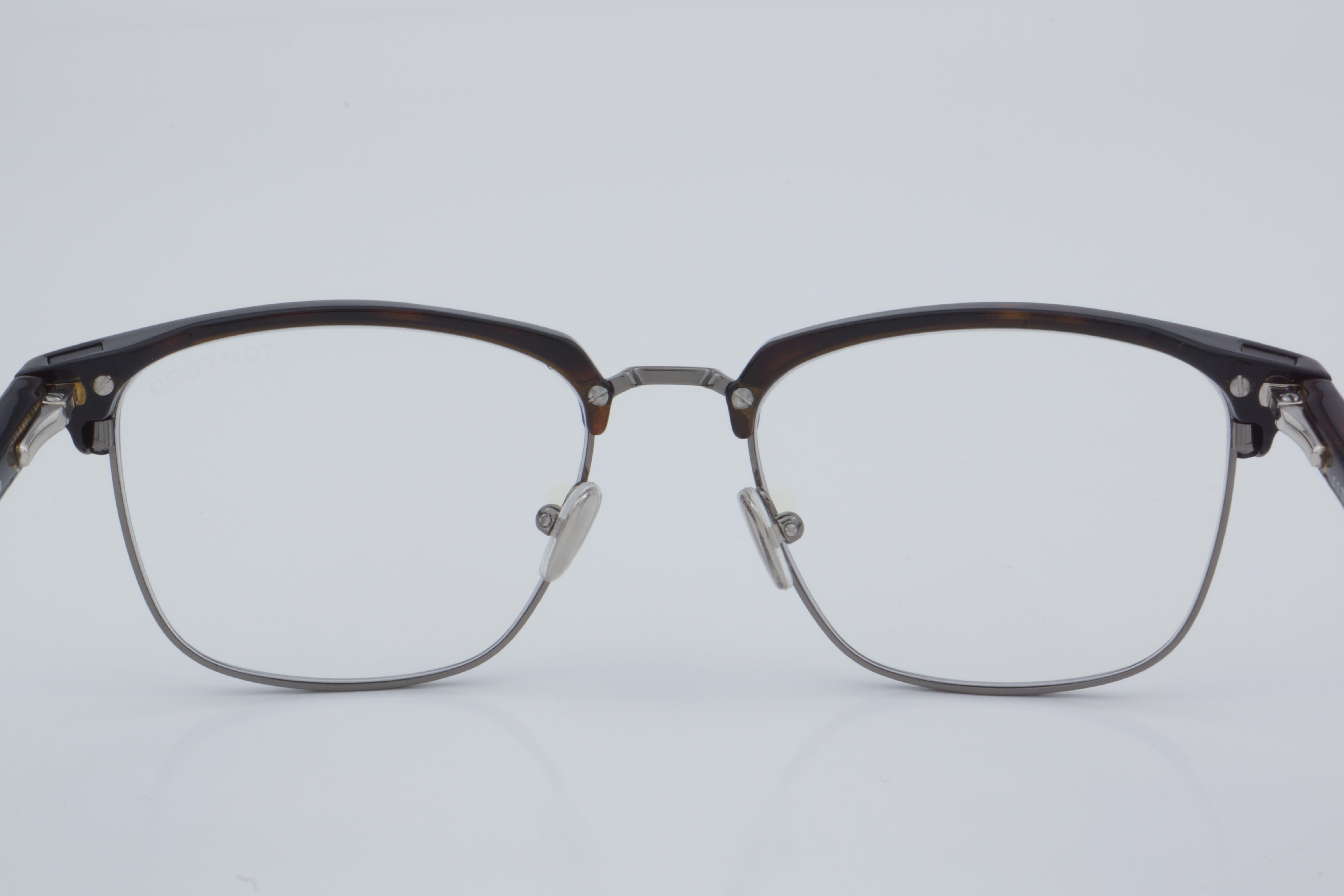 TOM FORD OPTİK KLİPSLİ TF 5683-B 052 54 - 02 Mavi Işık Koruma