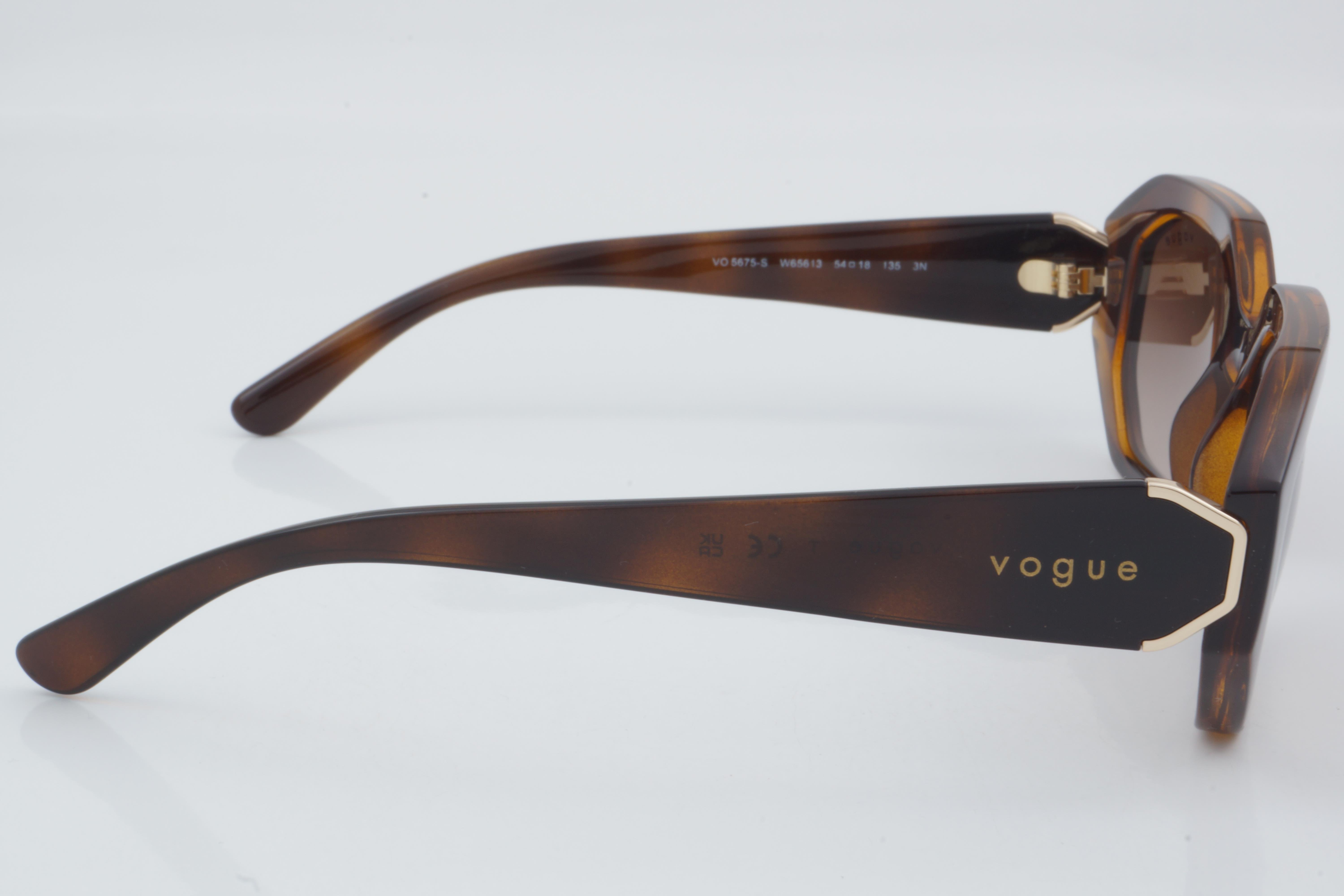 Vogue VO 5675-S W65613 54 - 01 Güneş Gözlüğü