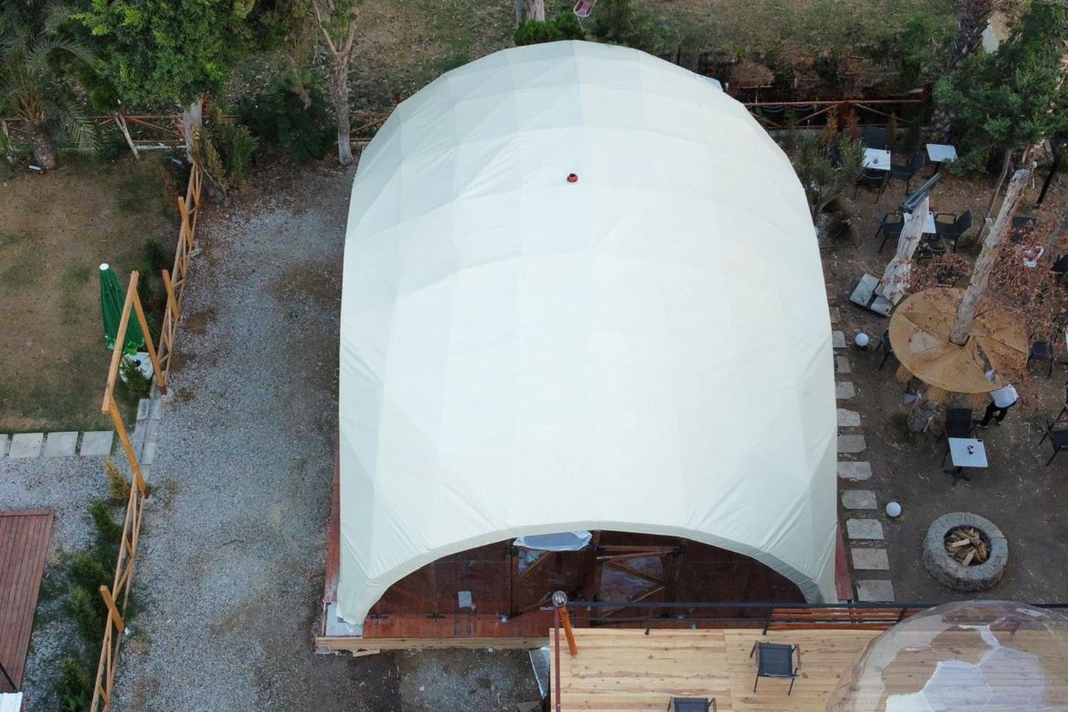 N-Quadro Dome 10x12 m.