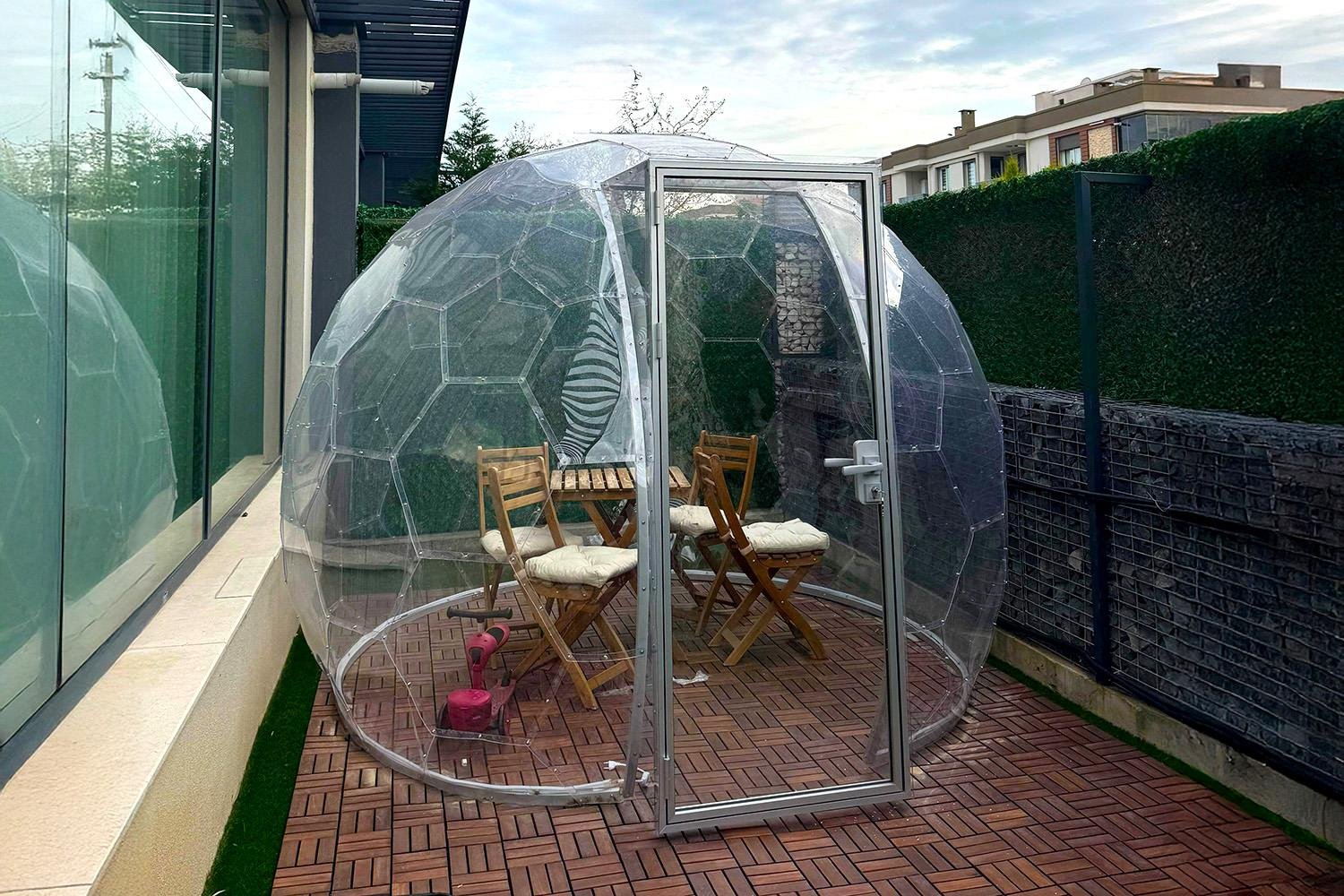 Noniva Fanus Dome 3 m. Sabit Kilitli Kapı