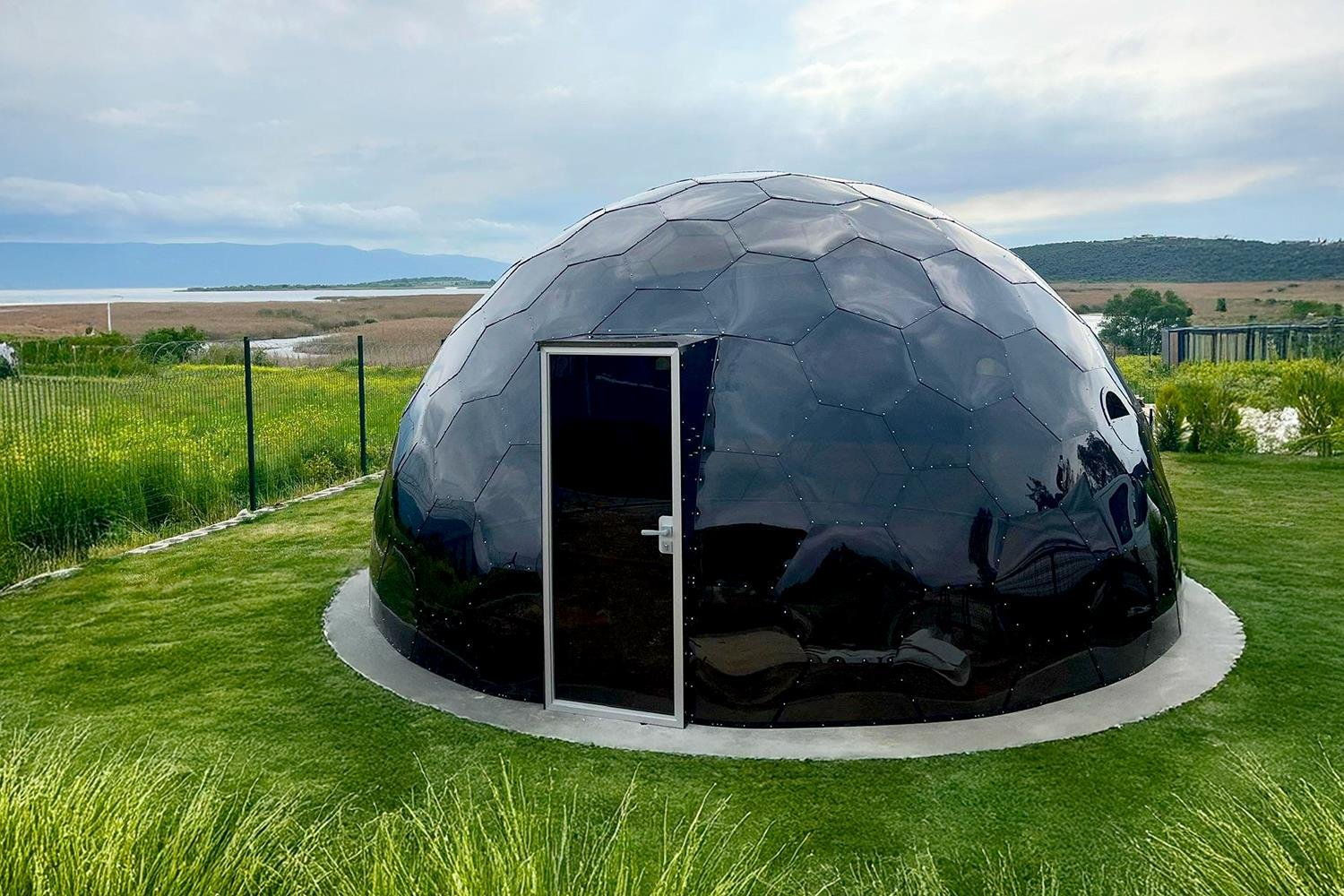 Noniva Fanus Dome 5 m. Kilitli Kapı