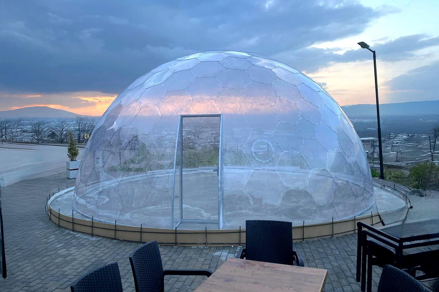 Noniva Fanus Dome 7 m. Kilitli Kapı
