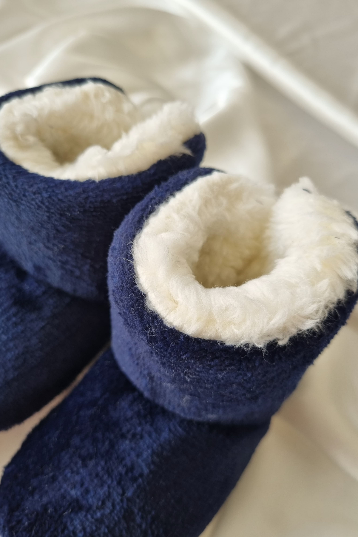 Peluş Bebek Tüylü Kaymaz Taban Patik 0-9 Ay Panduf