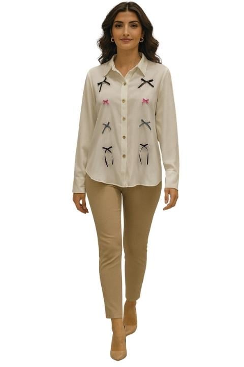 EMAS FİYONKLU KADIN GÖMLEK-BEYAZ