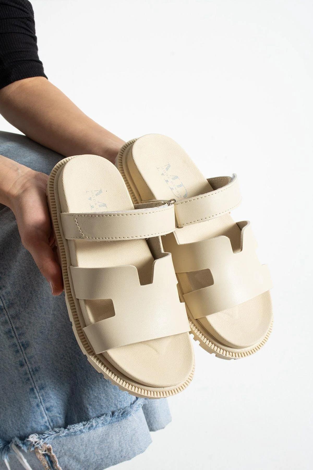 beige-cirtli-anatomik-rahat-taban-kadi-c818ea.jpg