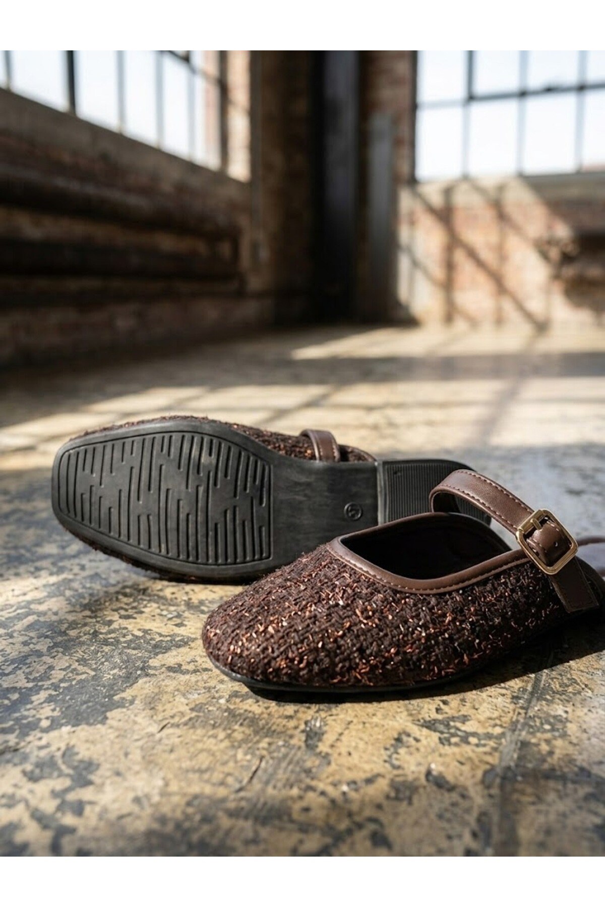 kahverengi-tokali-tweed-kadin-babet-te-9282-4.jpg