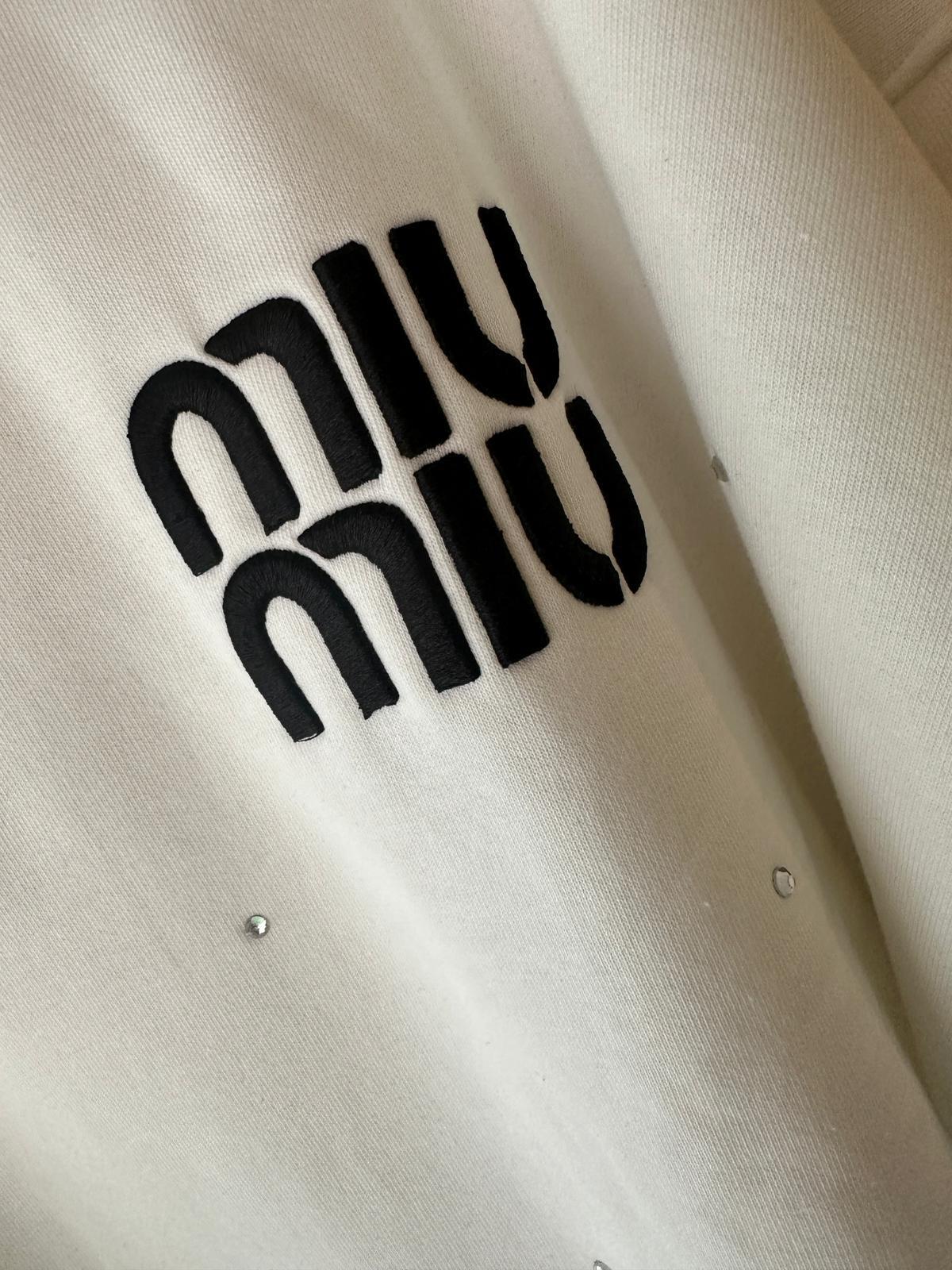 İthal Nakış İşleme Sweatshirt