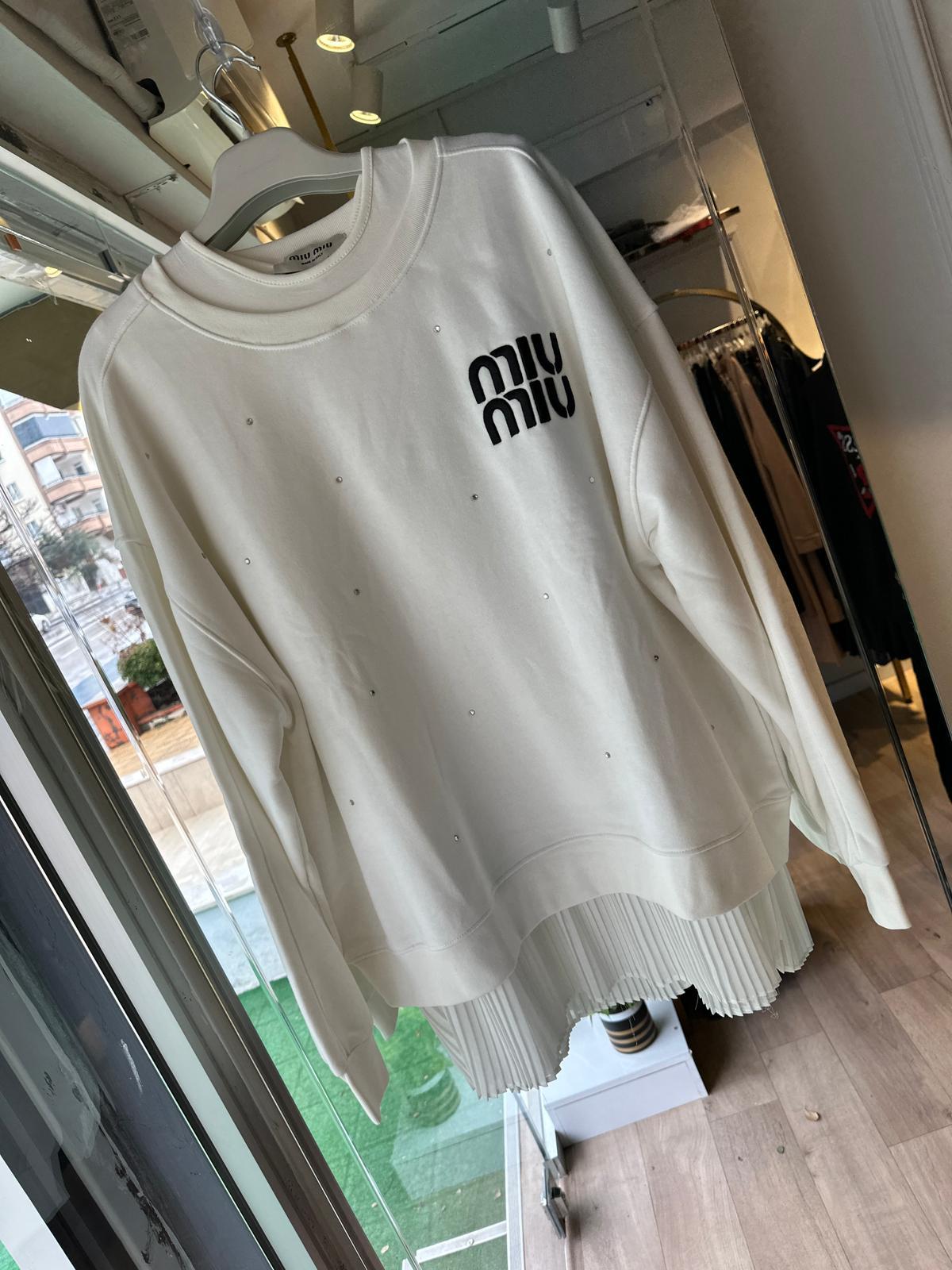 İthal Nakış İşleme Sweatshirt