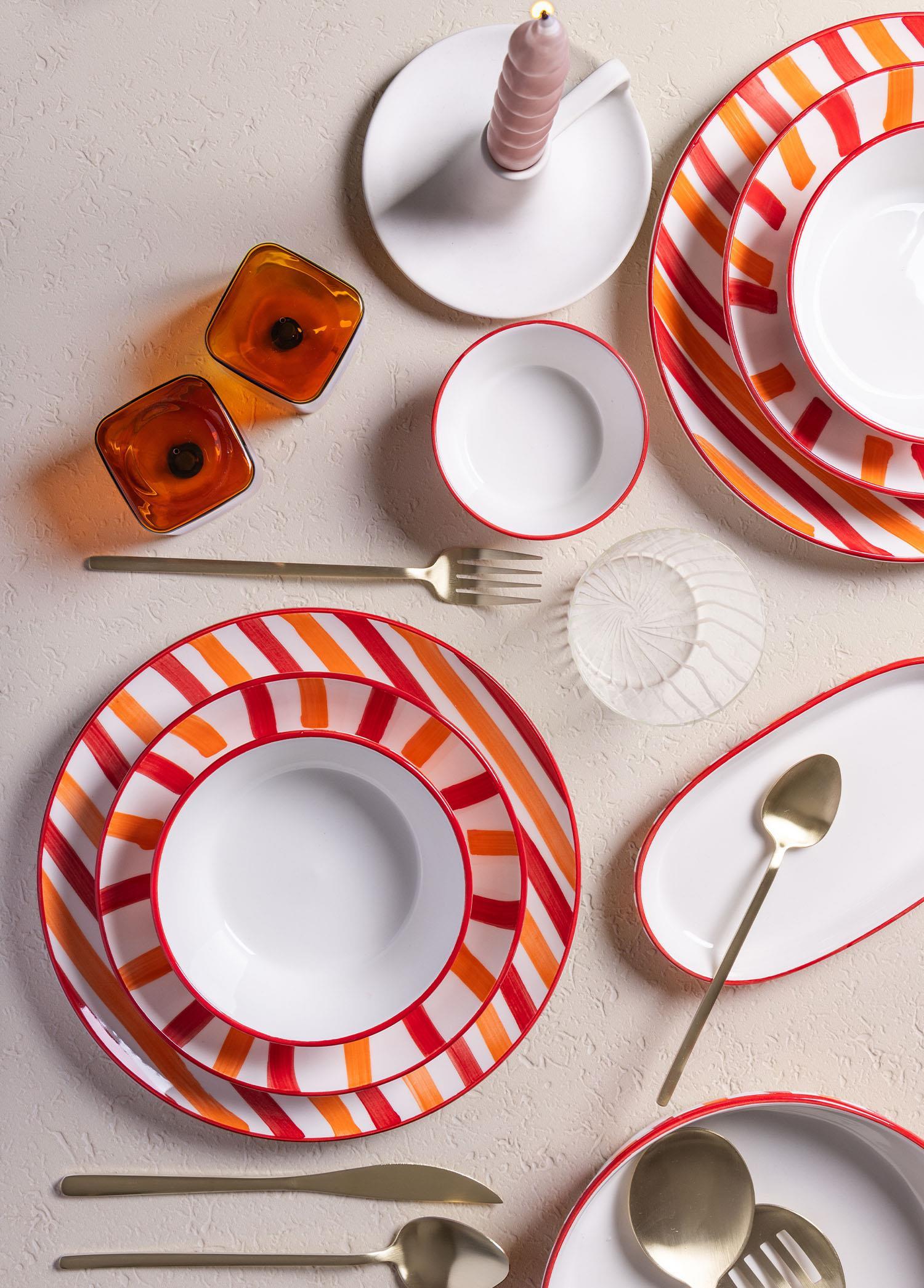 6 Kişilik Yemek Takımı The Mia Joy Yemek Takımı 6 Kişilik 24 Parça Kırmızı 2402