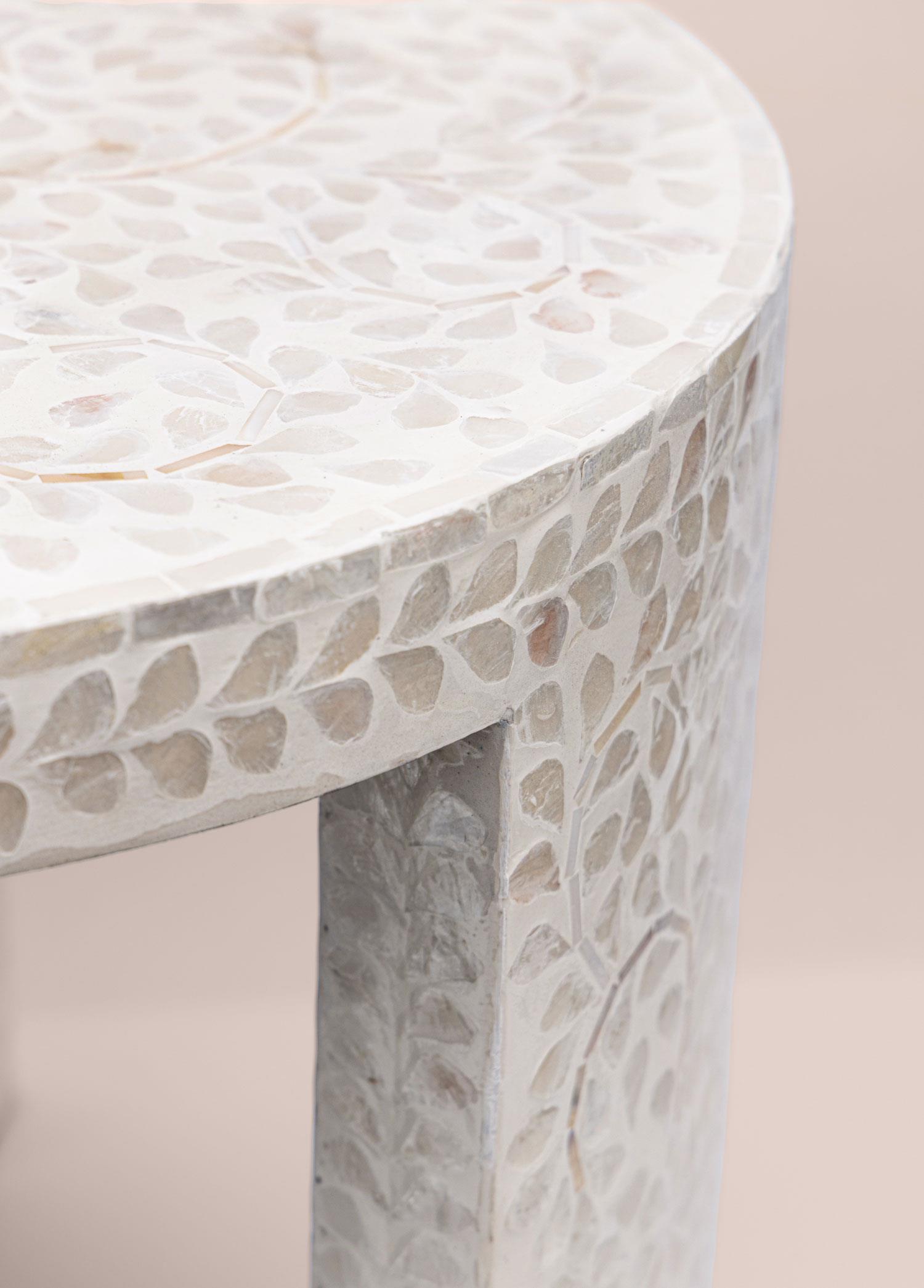 Tabure & Sehpa The Mia Sedef Tabure Yan Sehpa 66x48 cm TLC0117