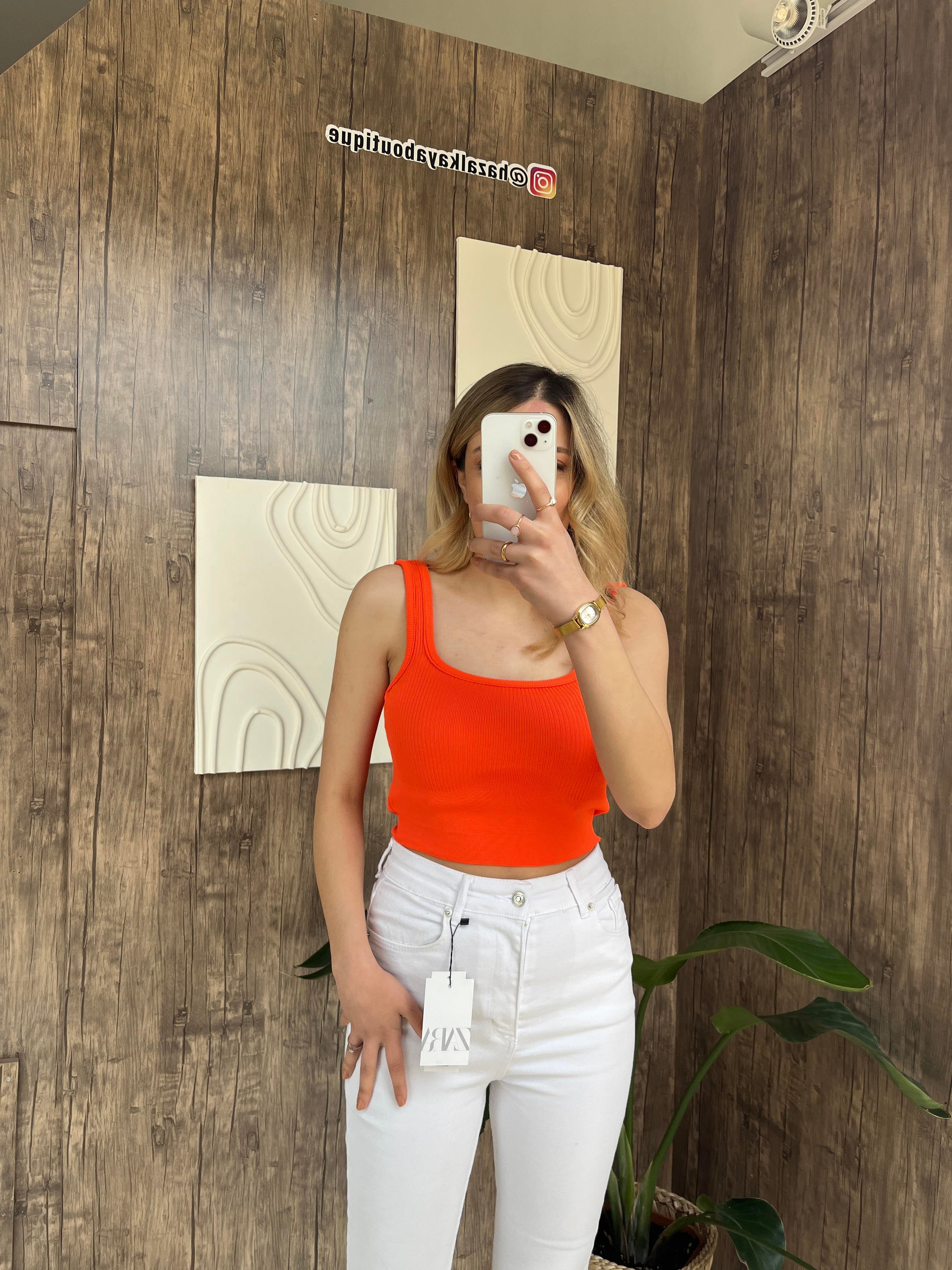 Basic Crop Turuncu