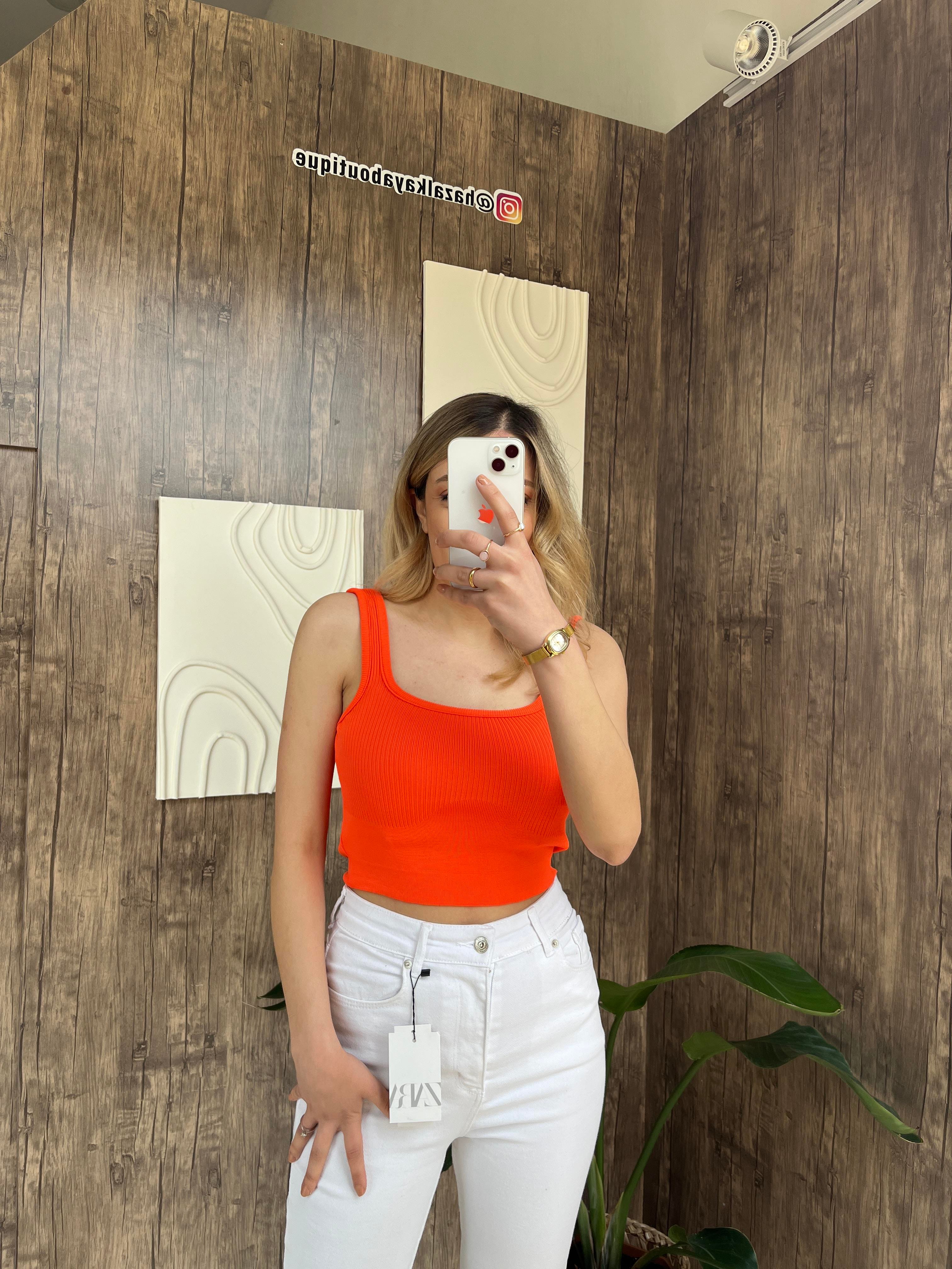 Basic Crop Turuncu