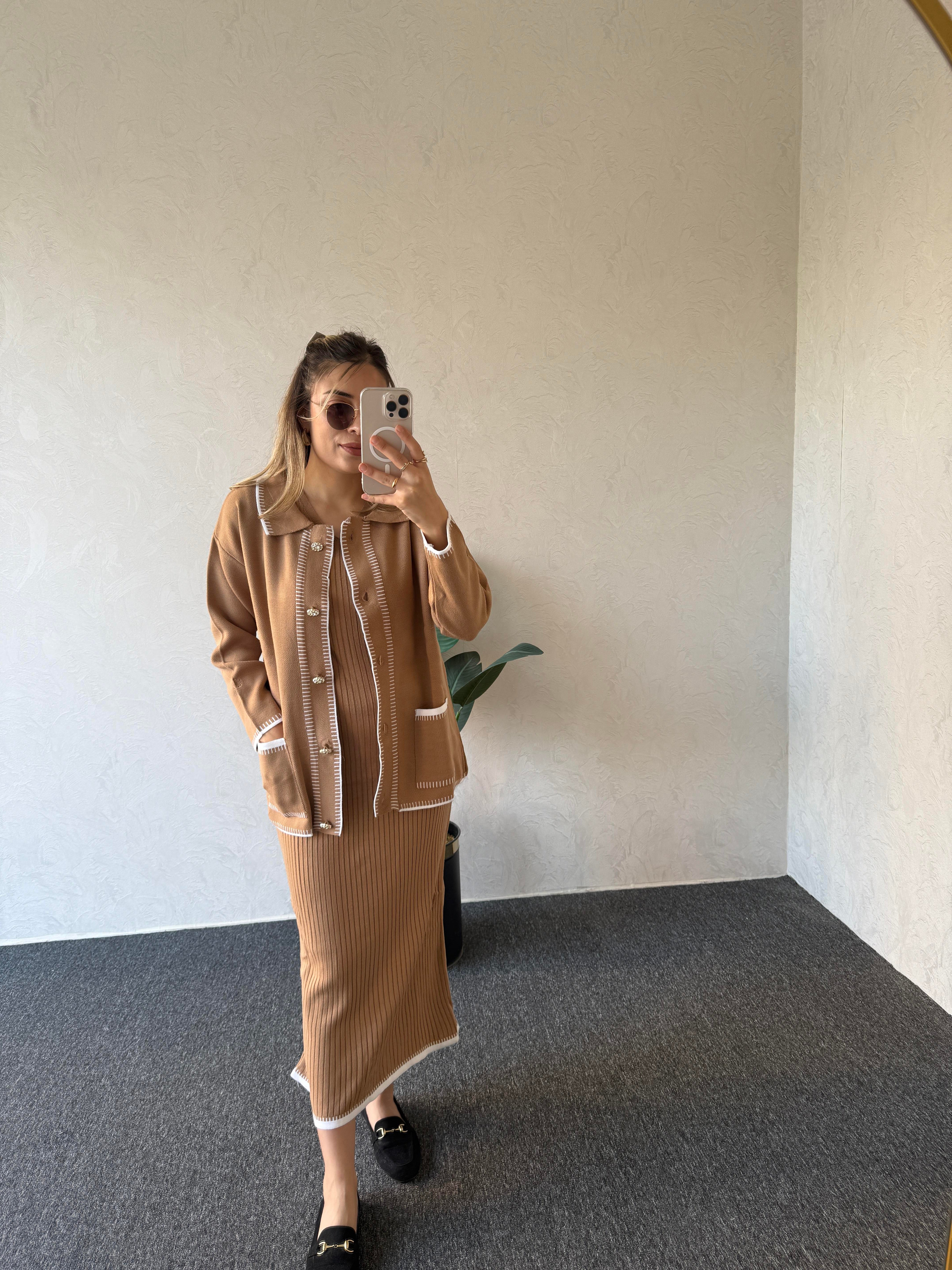 Düğmeli Triko Ceket Elbise Takım Camel-102