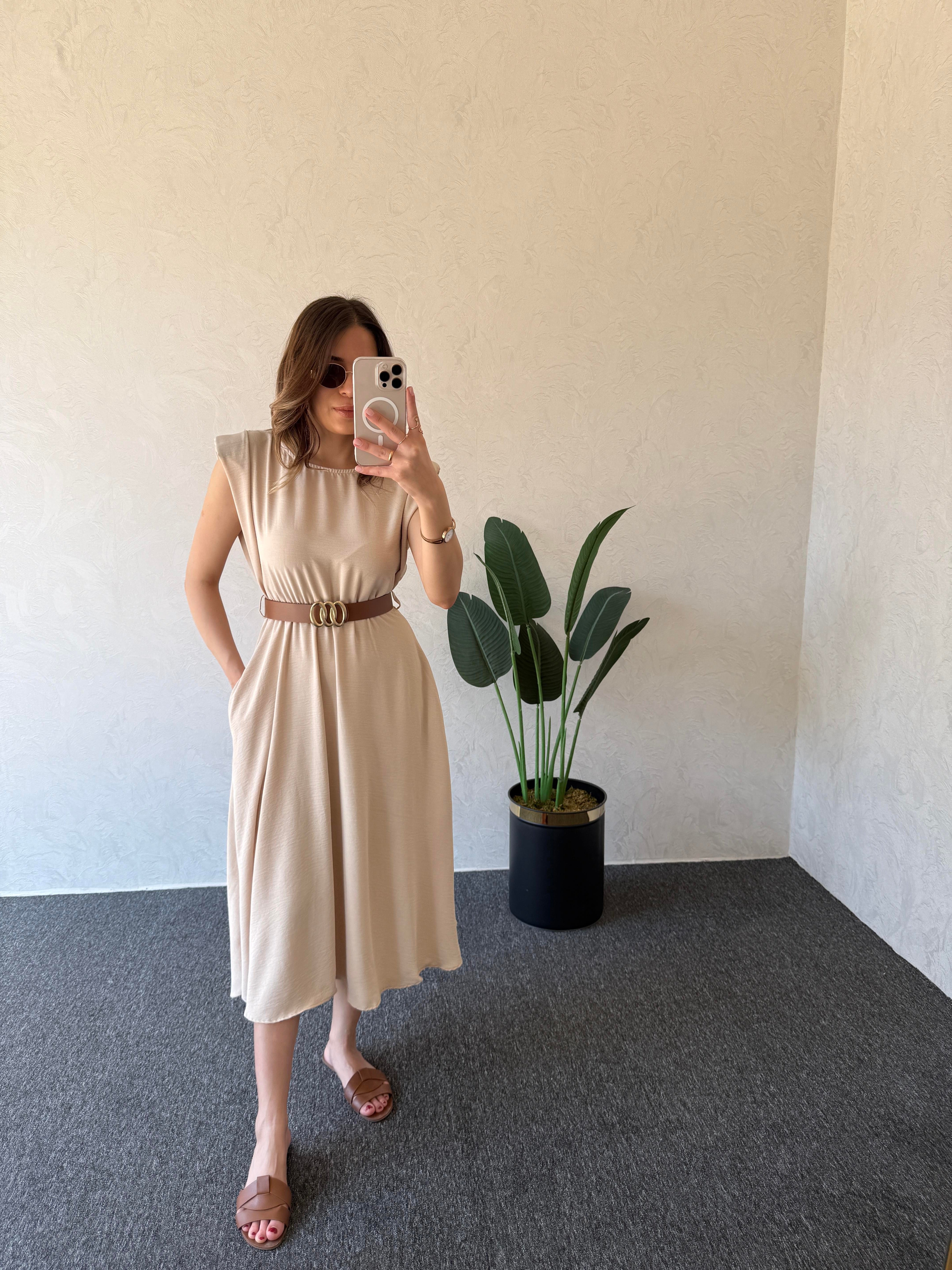 Gold Kemerli Elbise Bej - 1047