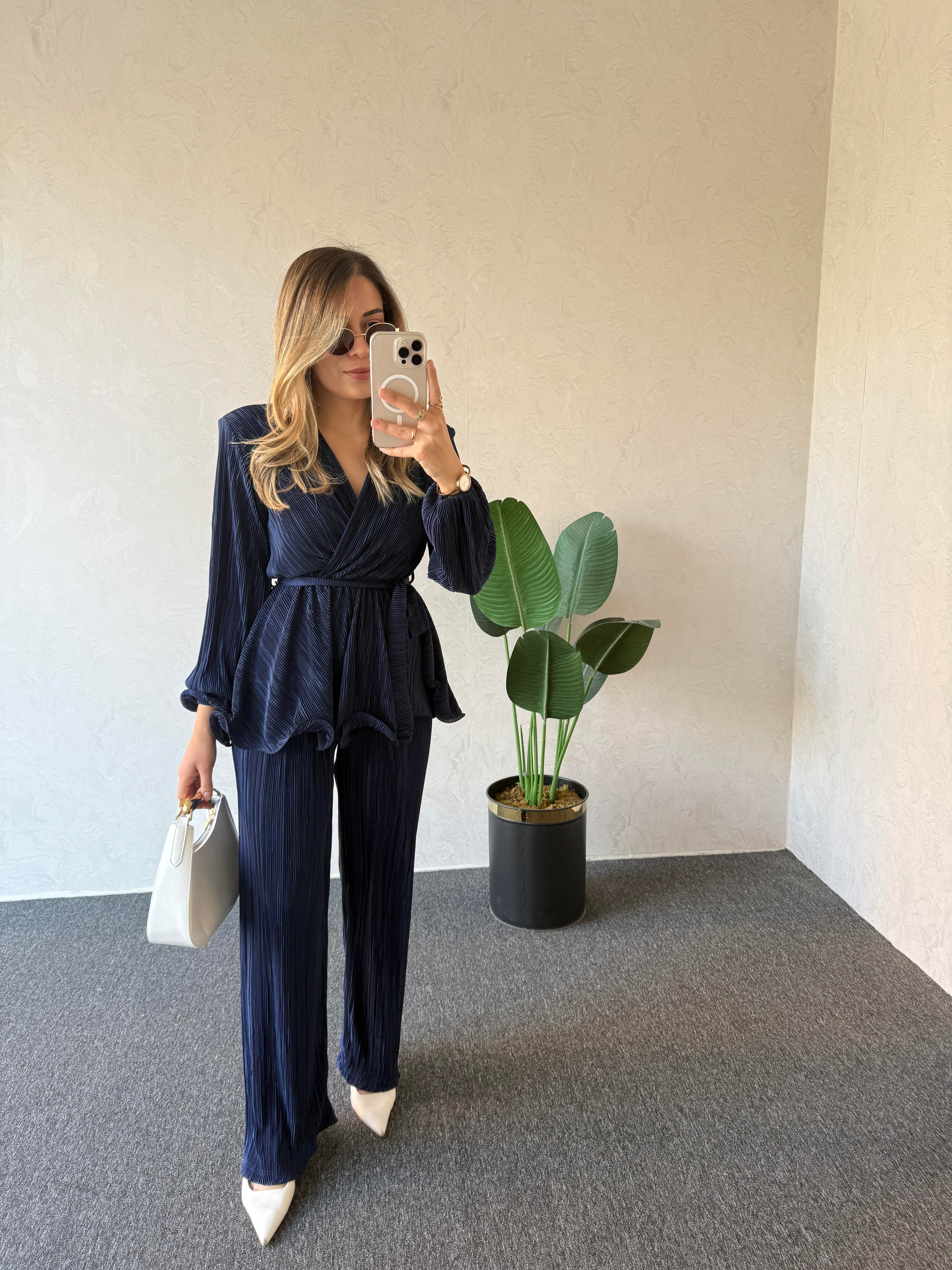 Piliseli Kruvaze Takım Lacivert - 1018