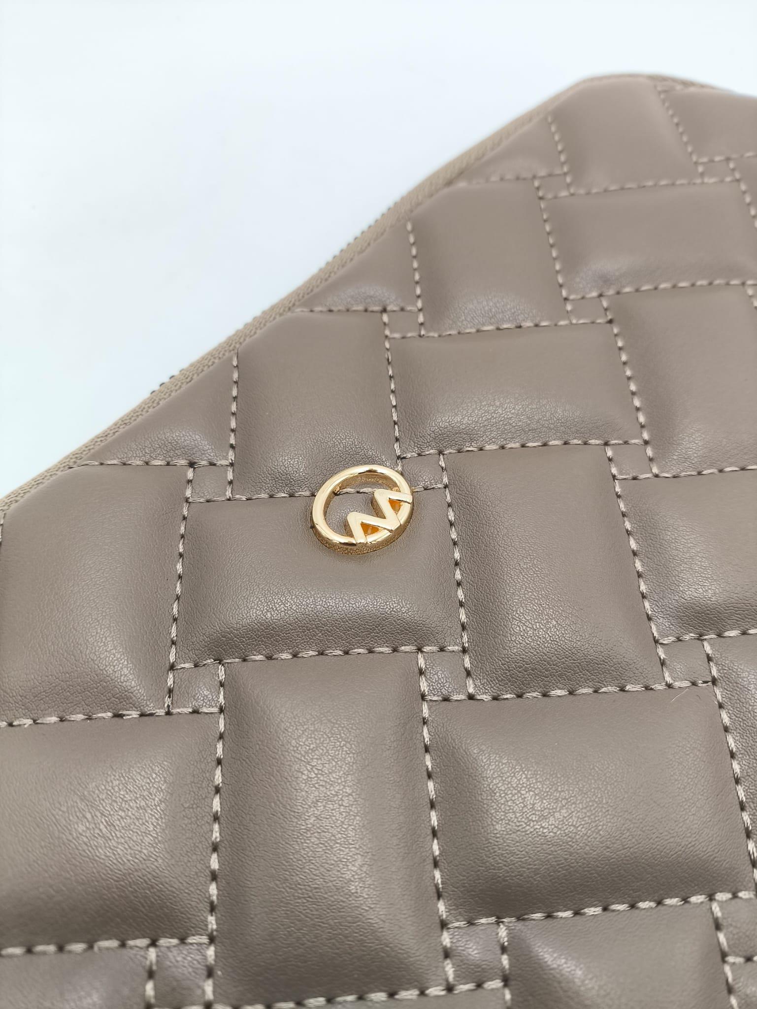 GZA Ayarlanabilir Askılı Fermuarlı Kullanışlı Kadın Omuz Çantası ve Portföy Çanta- Tablet Çantası
