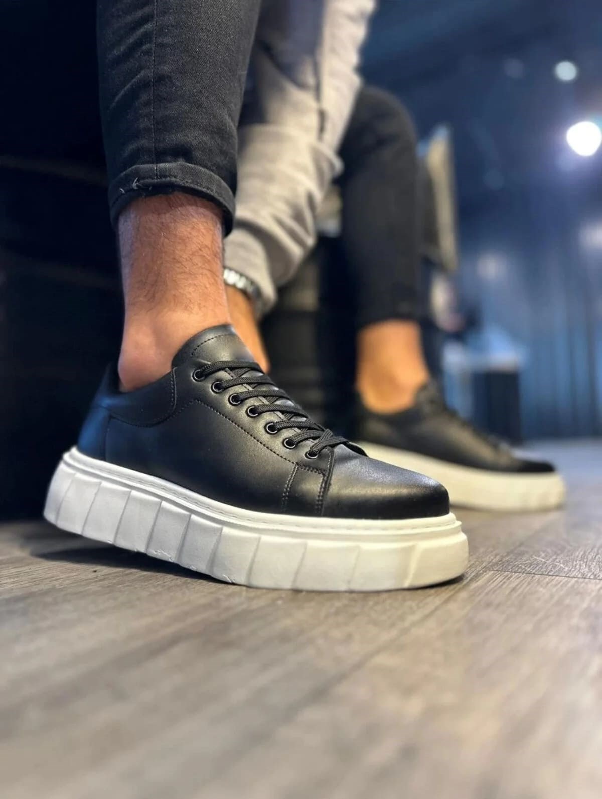JY144 Volt Bağcıklı Cilt Erkek Günlük Sneaker Yüksek Taban Ayakkabı CBT Siyah
