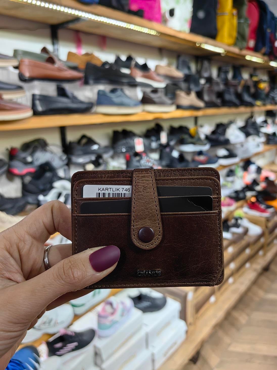 Unisex Hakiki Deri Çok Bölmeli El Yapımı Kartlık Cüzdan
