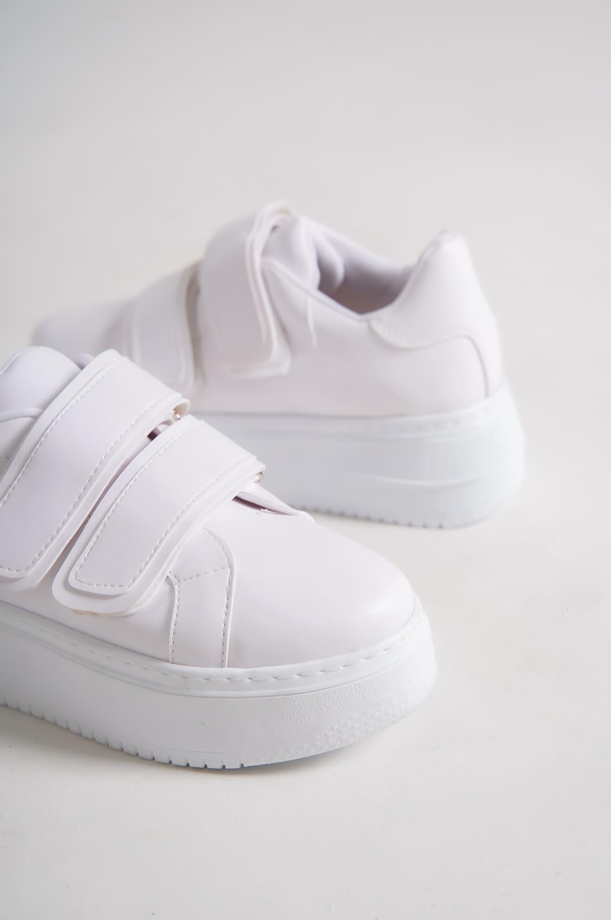VALENCIA Bağcıksız Cırt Cırtlı Ortopedik Taban Kadın Sneaker Spor Ayakkabı CBT - Beyaz