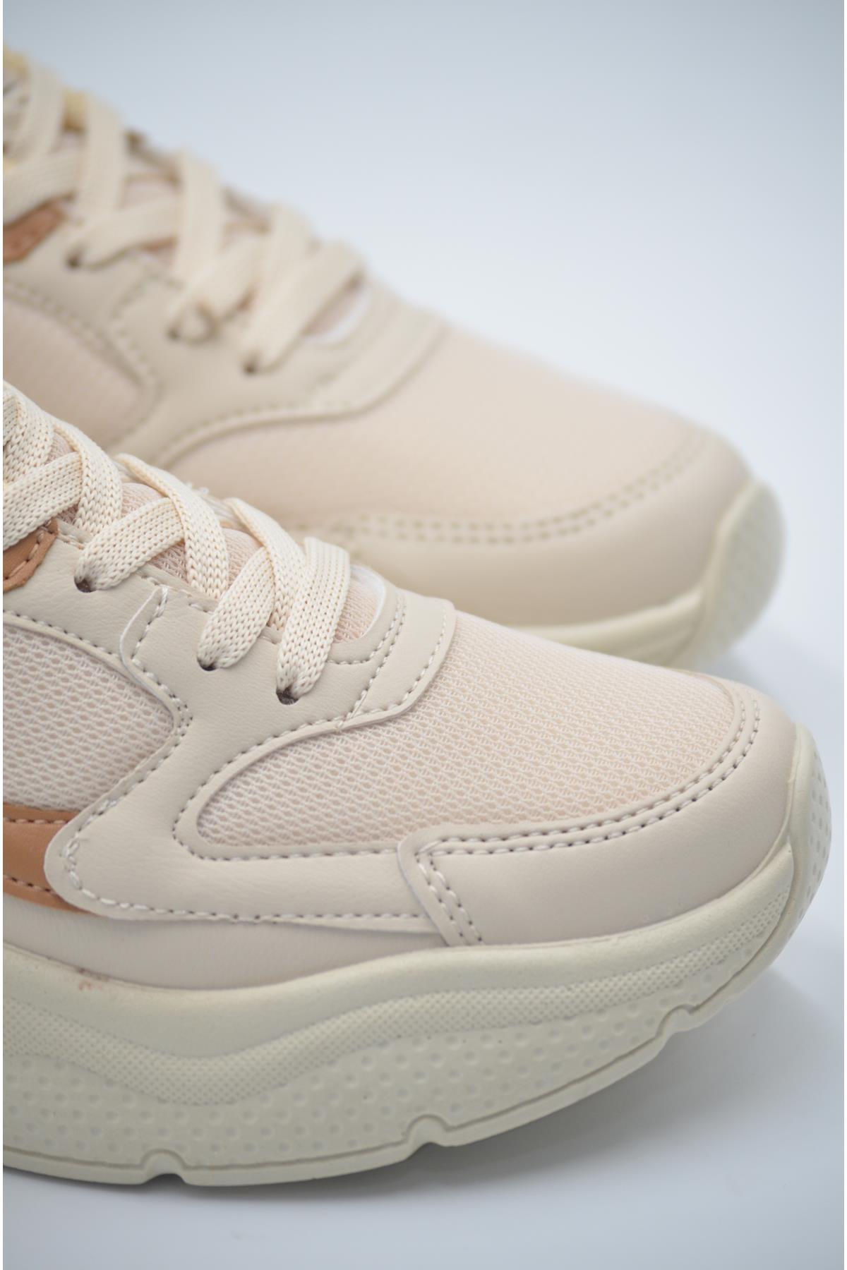 Yüksek Tabanlı Kalın Taban Rahat Kadın Spor Ayakkabı Sneaker