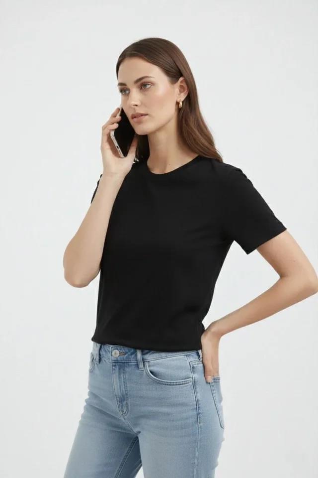 Bisiklet Yaka Tişört Regular Kalıp Basic Pamuklu Günlük Kullanım T-shirt - Siyah