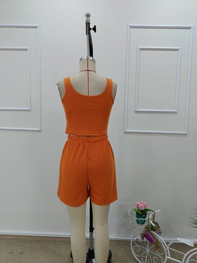 Kadın Askılı Yuvarlak Yakalı Burgu Krop Ve Bluz Short Ikili Takım