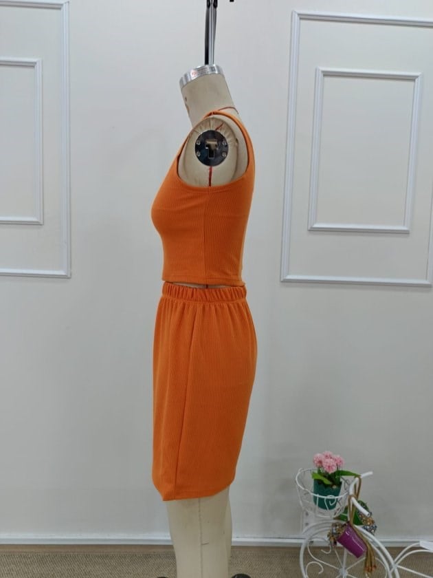 Kadın Askılı Yuvarlak Yakalı Burgu Krop Ve Bluz Short Ikili Takım