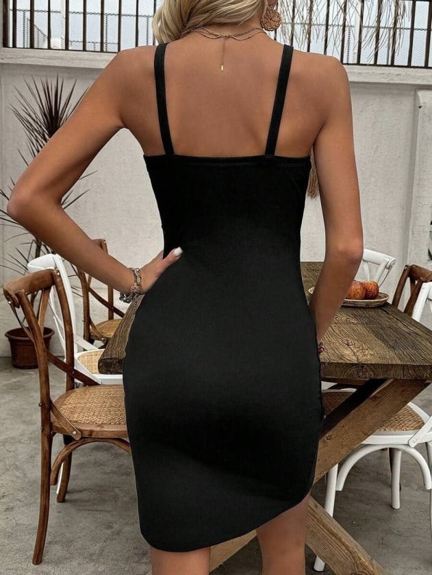Kadın Ip Askılı Kruvaze Halka Detaylı Asimetrik Kesim Detaylı Mini Ithal Krep Elbise