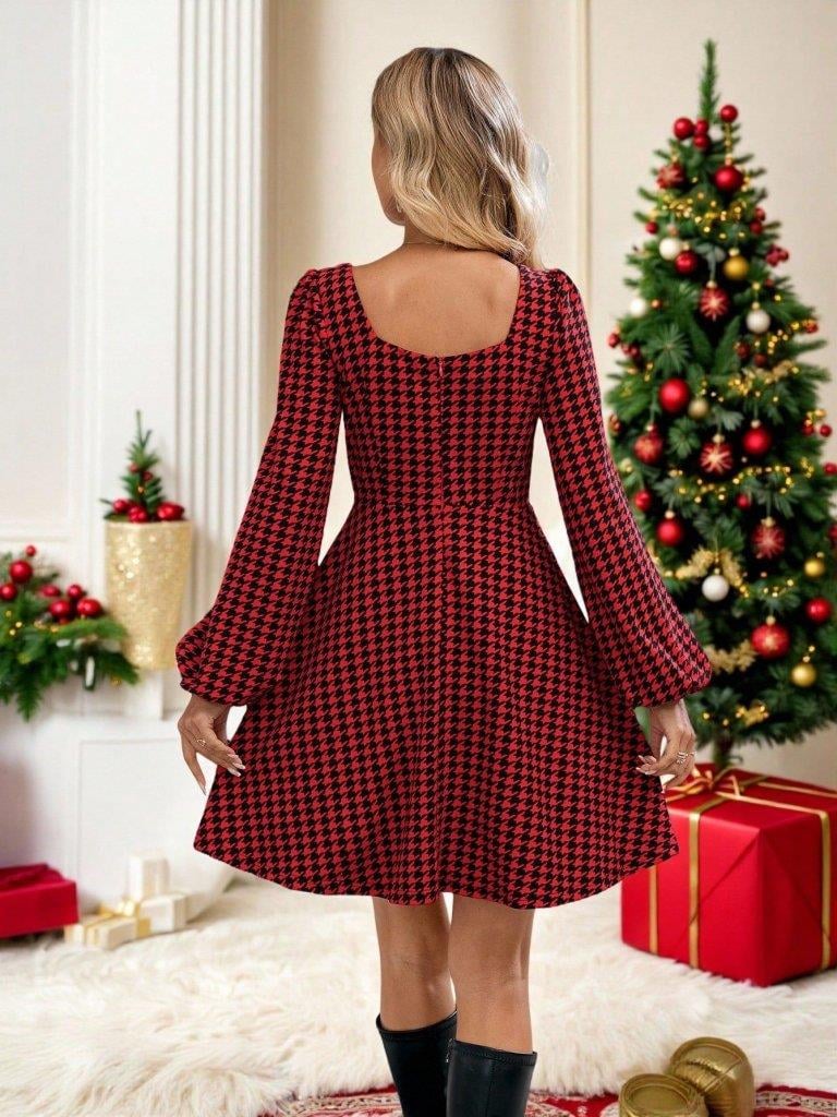 Kadın Uzun Kollu Kare Kalp Yakalı Mini Modal Elbise