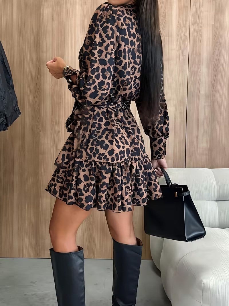 Kadın Uzun Kollu Kruvaze Yakalı Belden Bağcıklı Kısa Leopar Desenli Modal Elbise