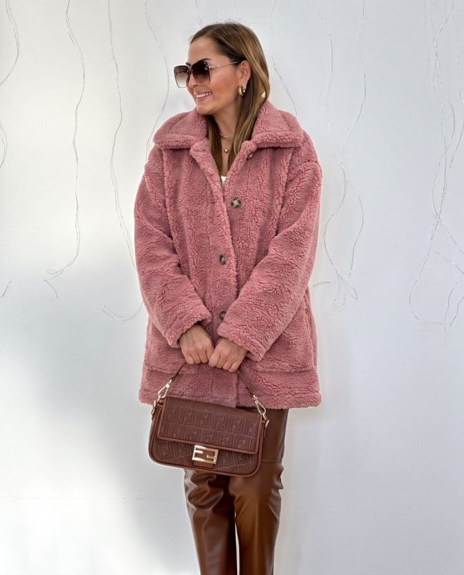 Kadın Uzun Kollu Yakalı önden Düğmeli Wellsoft Kaban