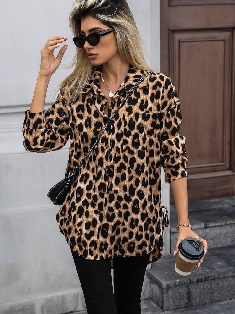 Kadın Uzun Kollu Yakalı önden Düğmeli Yandan Bağcıklı Leopar Desenli Modal Bluz